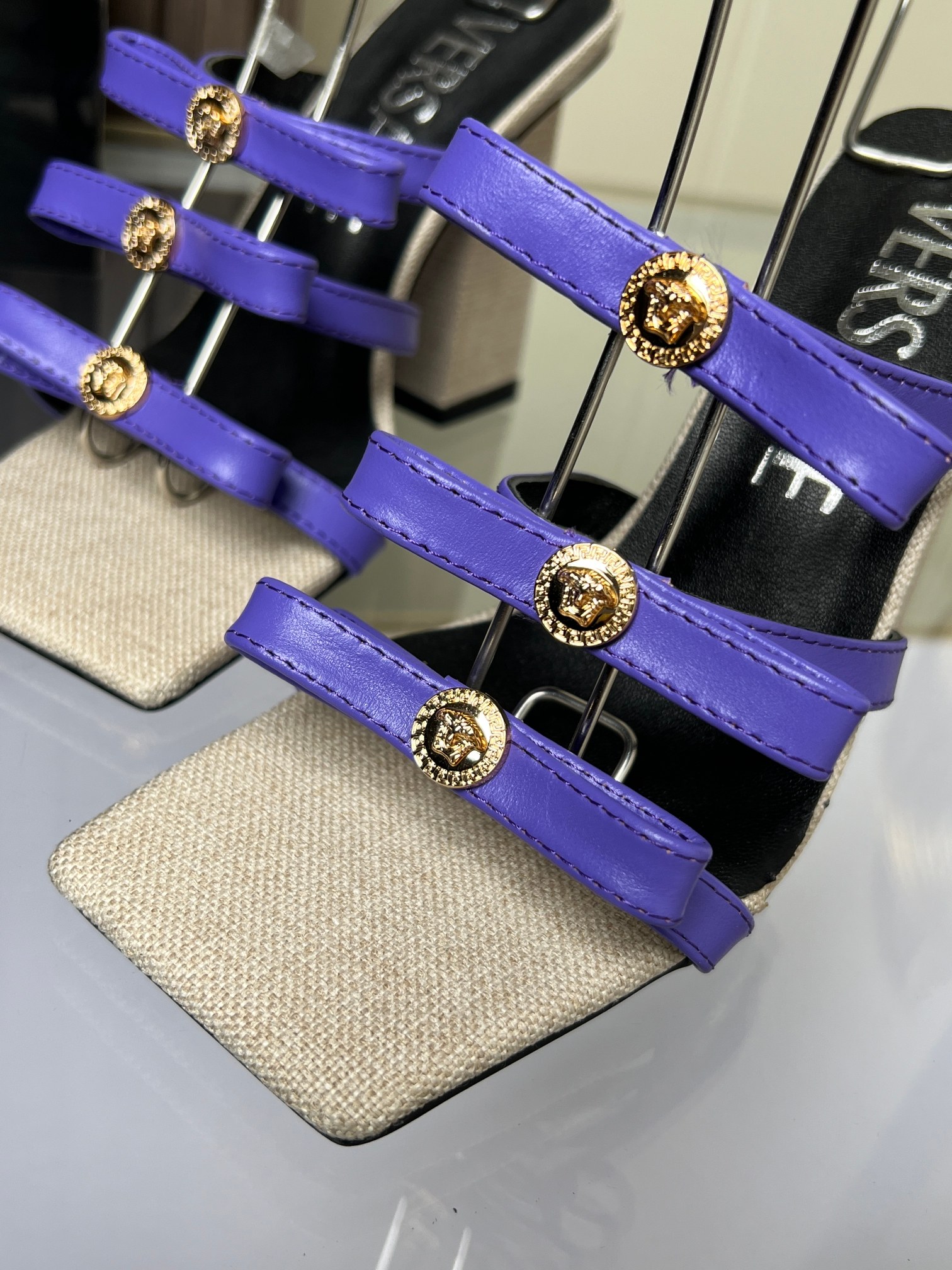 Van Sage’s High-Speed Fashion Sandals: Cattle Skin, Sheep Leather, Rubber Base. - 图片 7
