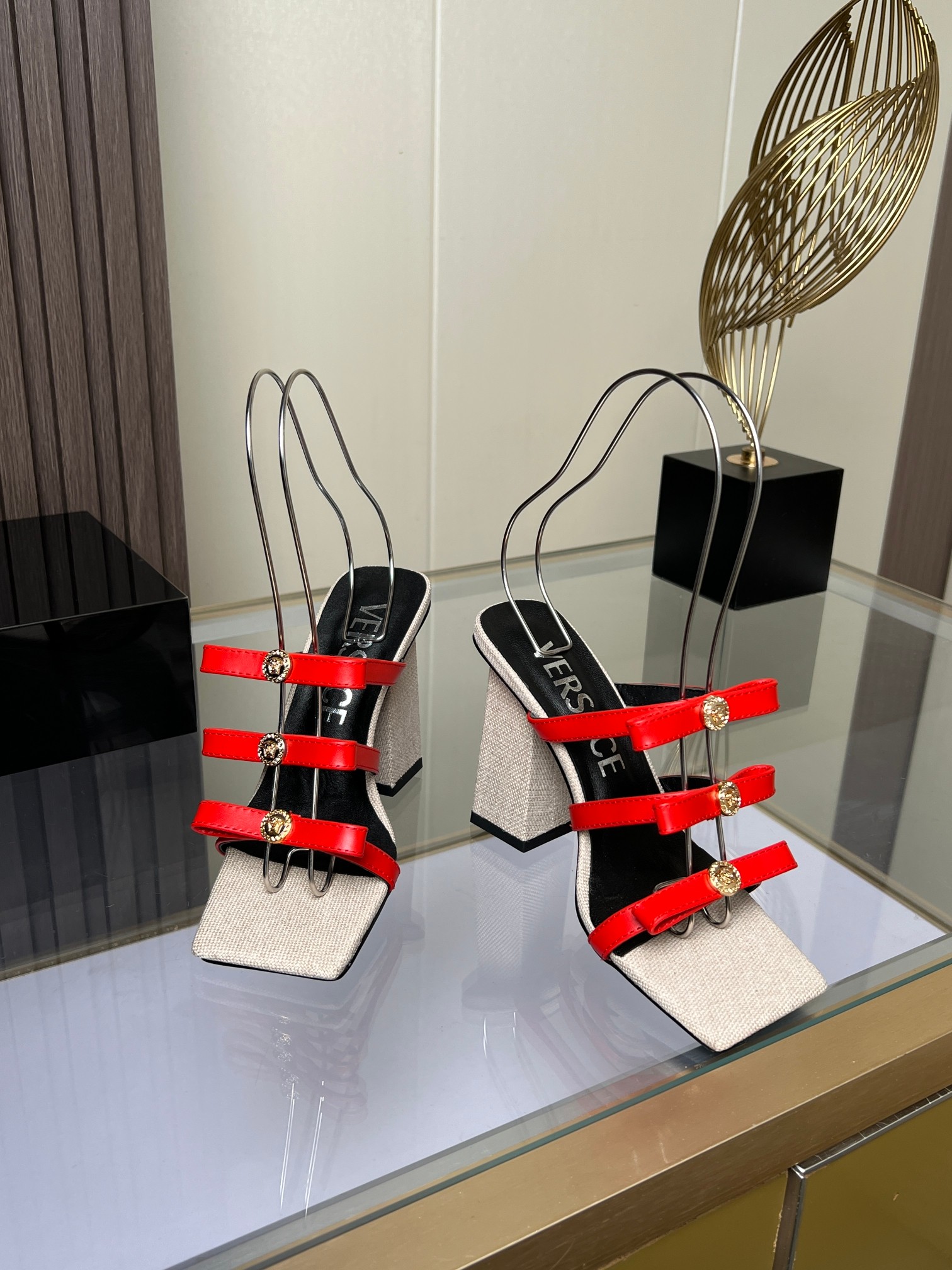 Van Sage’s High-Speed Fashion Sandals: Cattle Skin, Sheep Leather, Rubber Base, Various Colors. - 图片 3