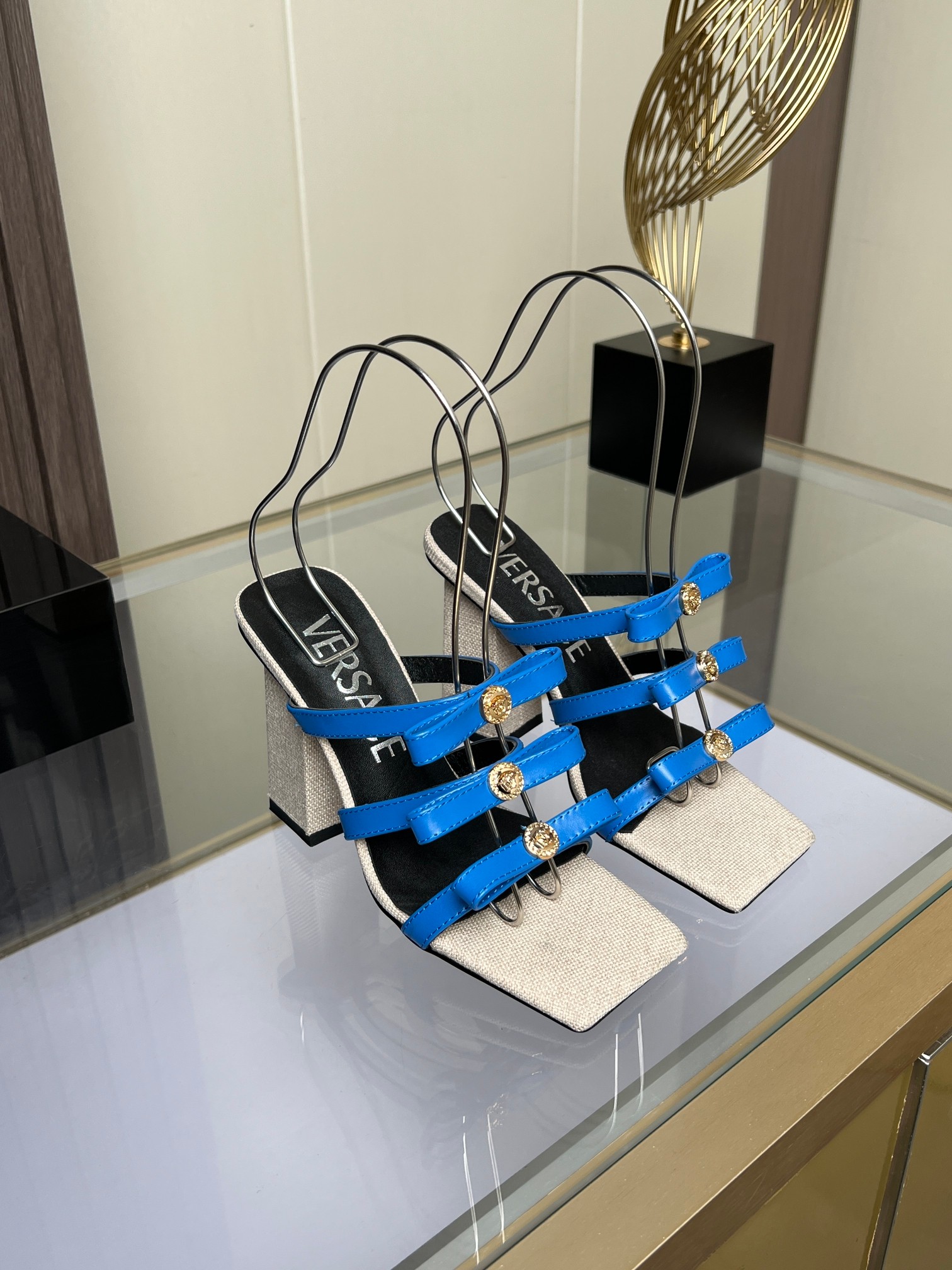 Van Sage’s High-Speed Fashion Sandals: Cattle Skin, Sheep Leather, Rubber Base, Various Colors. - 图片 1