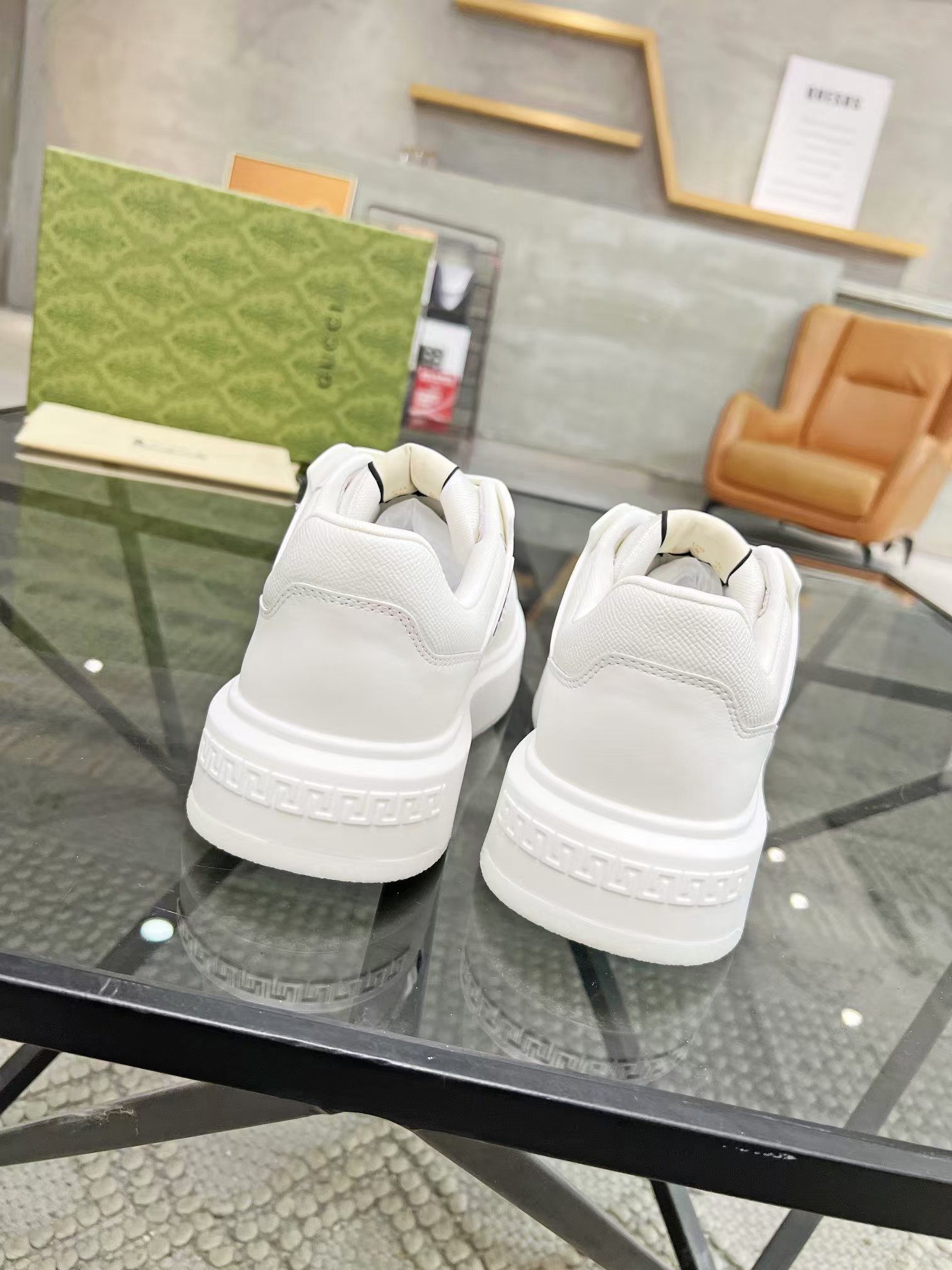 Gucci Men's Ace Leather Sneaker, White, Comfortable and Stylish - Size 38-45 9 a1731379629951 2468
