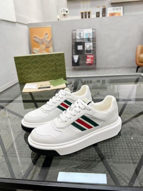 Gucci Men's White Leather Sneakers with Signature Web Stripe - Stylish & Comfy 1 Gucci Men's White Leather Sneakers with Signature Web Stripe - Stylish & Comfy