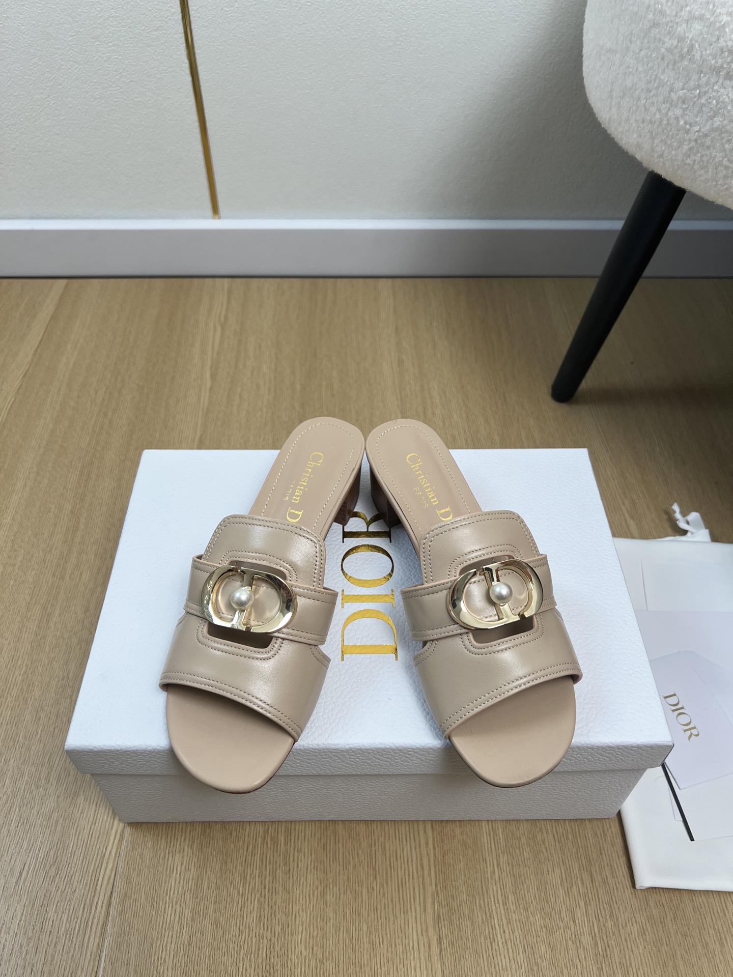 Dior Style Leather Women's Shoes Lookbook Reference image 1