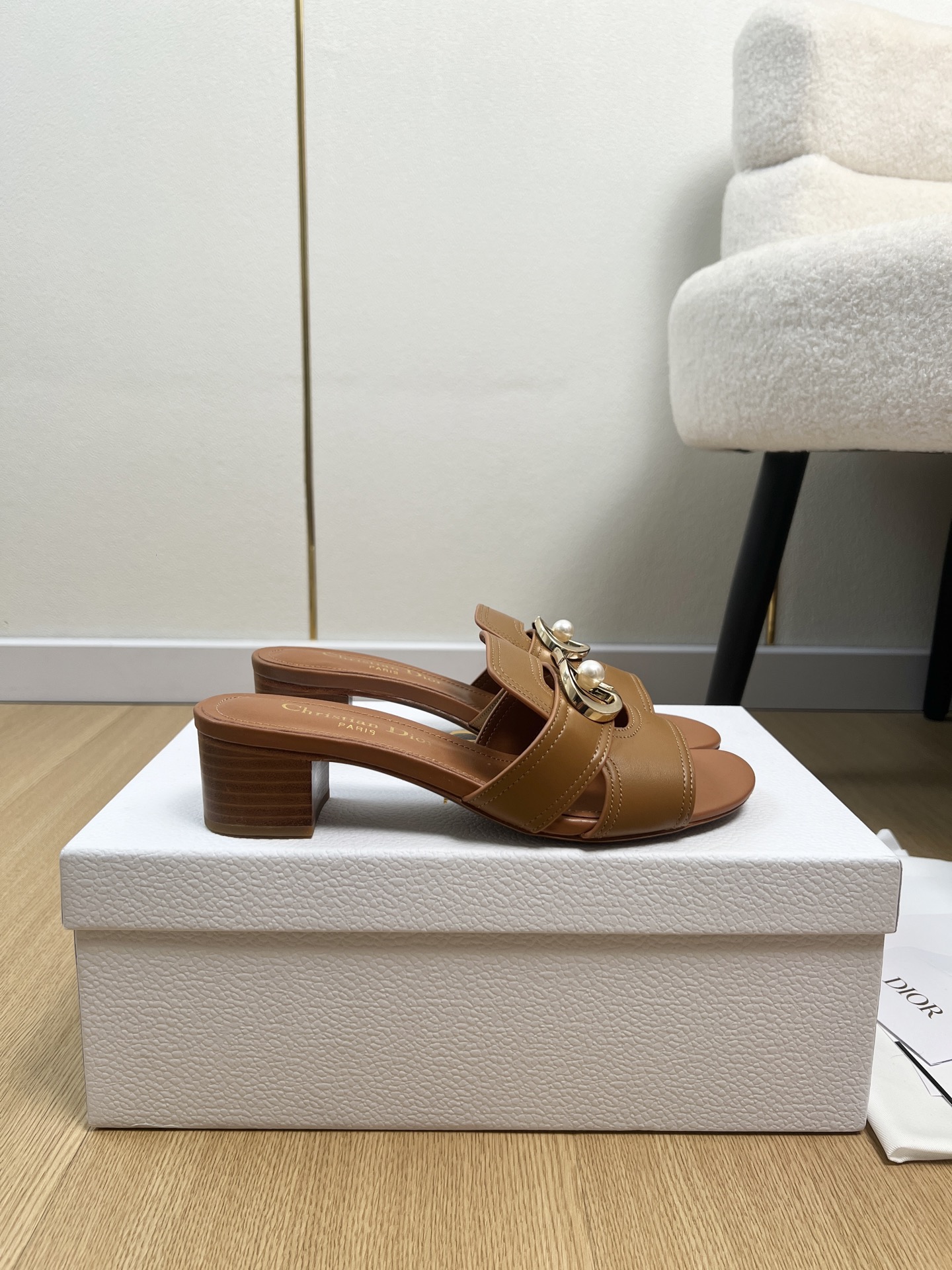 Dior Style Leather Women's Shoes Lookbook Reference image 2