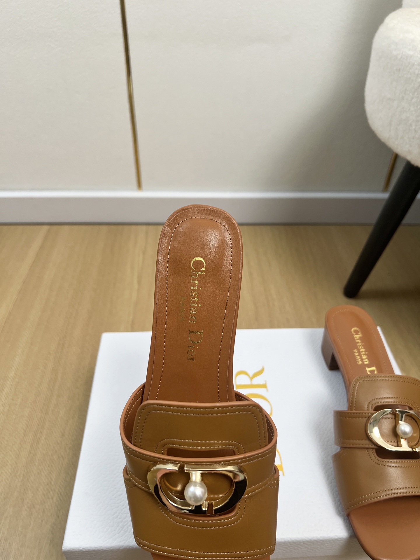 Dior Style Leather Women's Shoes style reference detail image 7 from source 785012