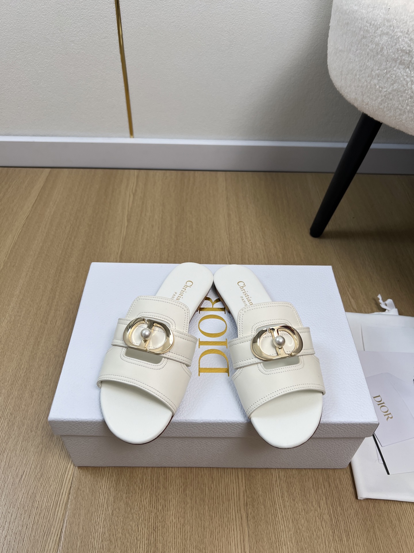 Dior Style Leather Women's Shoes Lookbook Reference image 1