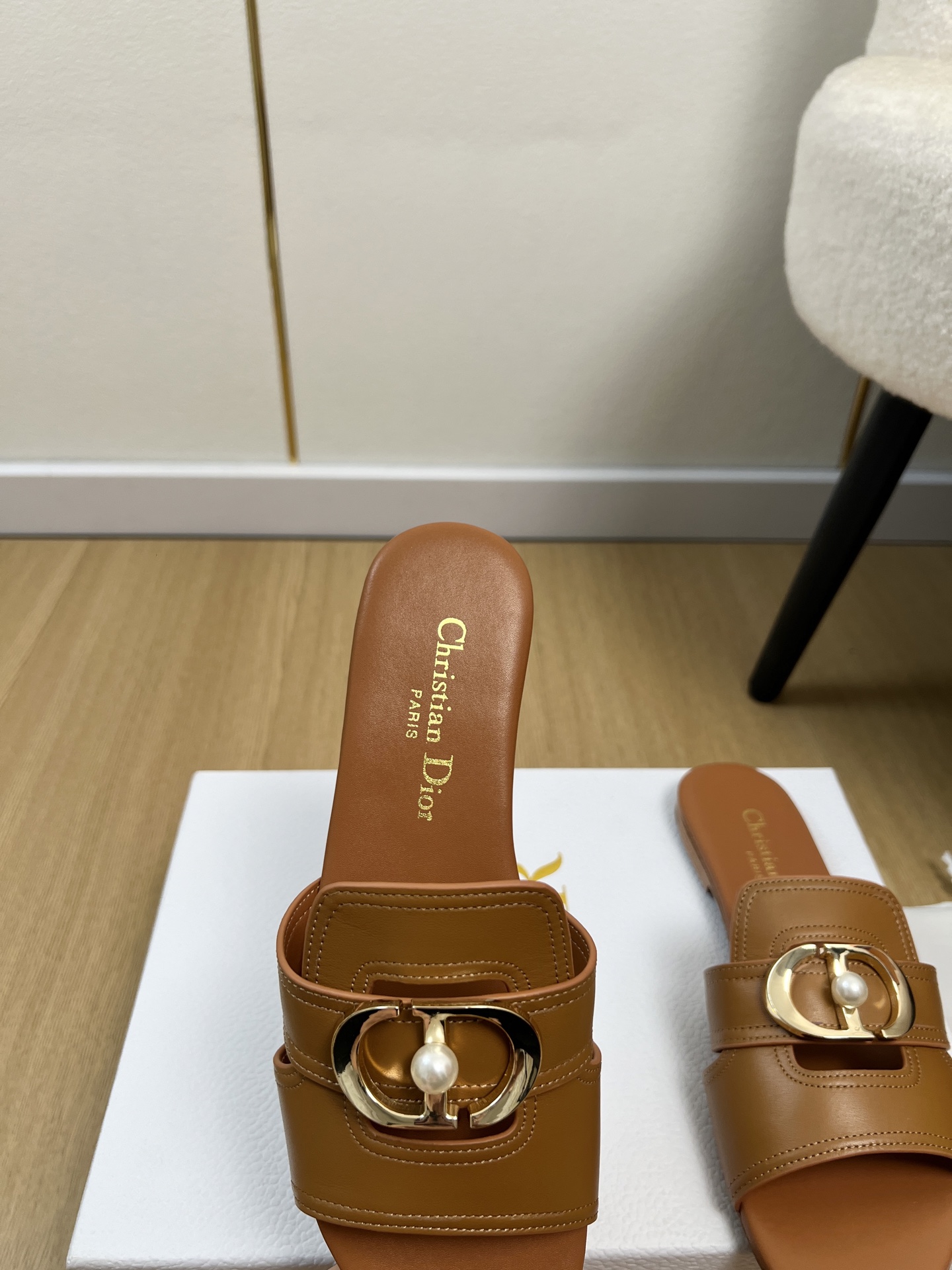 Dior Style Leather Women's Shoes style reference detail image 7 from source 785016