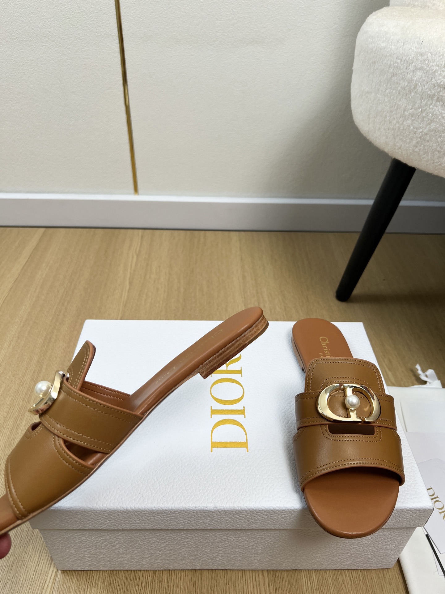 Dior Style Leather Women's Shoes style reference detail image 6 from source 785016