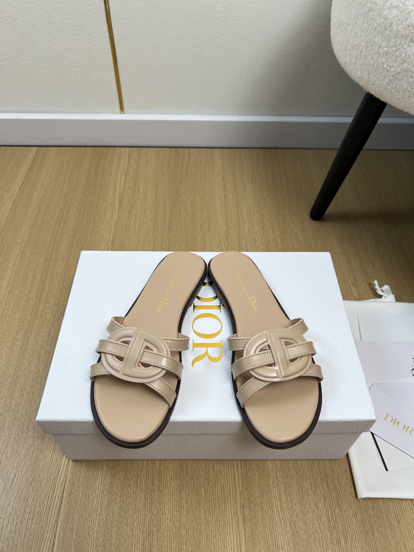 Dior Style Leather Women's Shoes style reference detail image 1 from source 785023