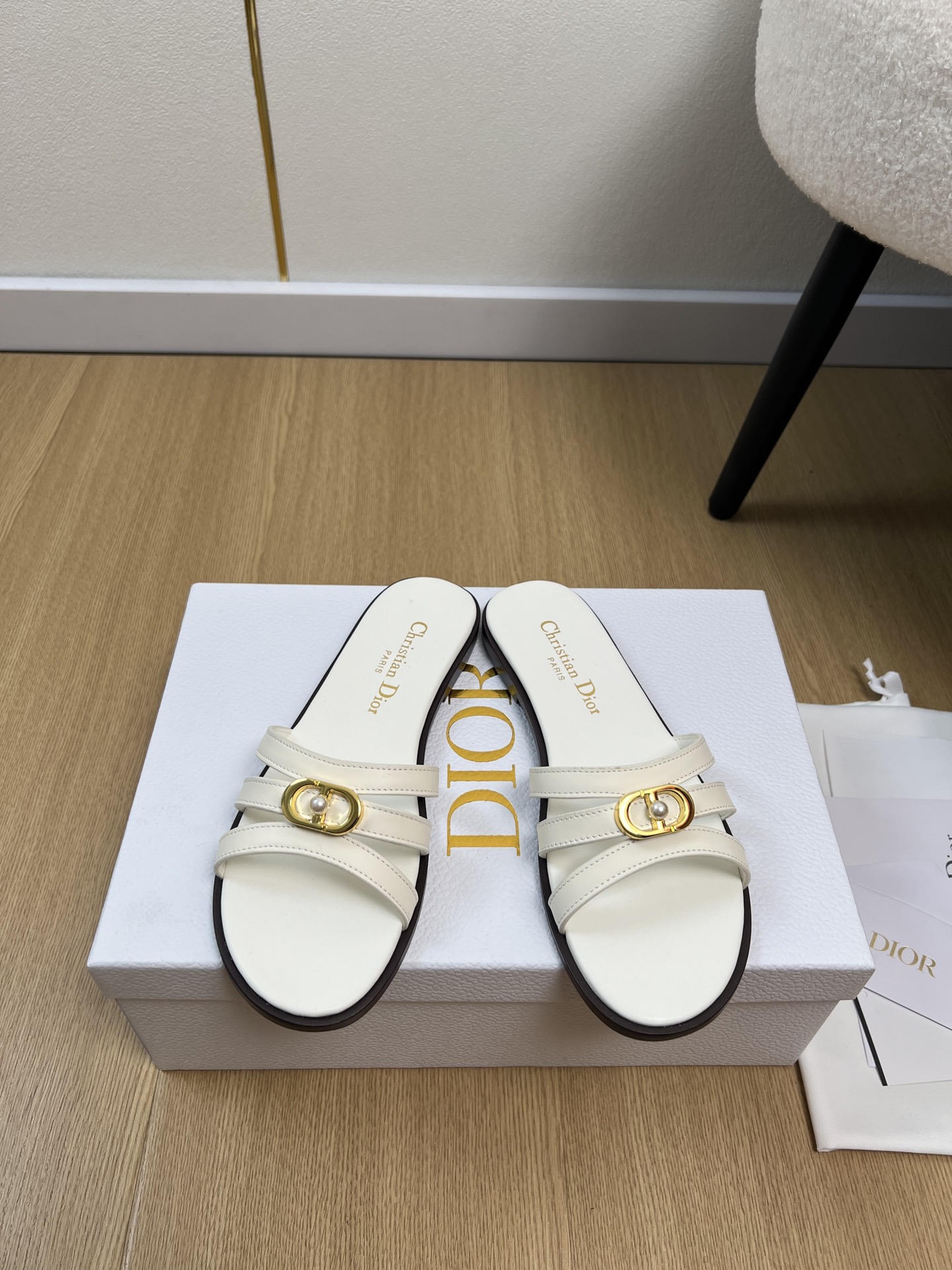 Dior Style Leather Women's Shoes style reference detail image 1 from source 785030