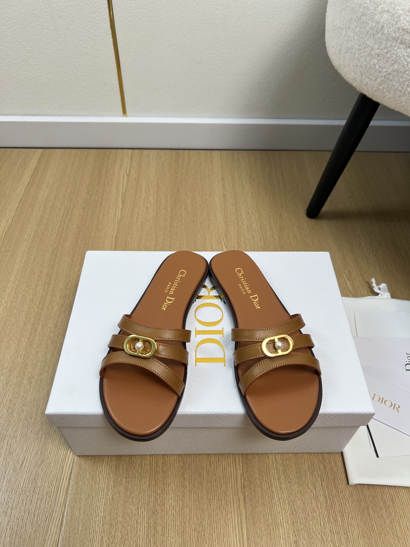 Dior Style Leather Women's Shoes style reference detail image 1 from source 785032