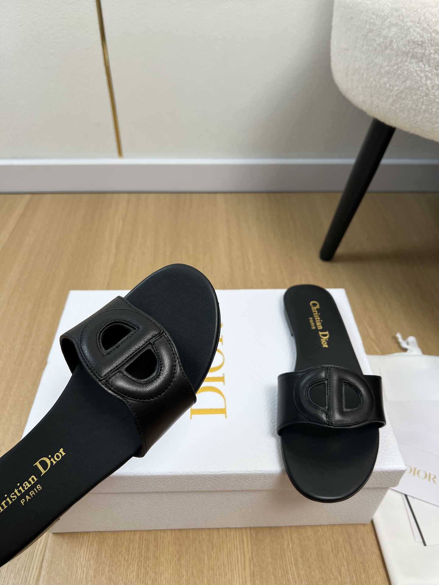 Dior Style Leather Women's Shoes style reference detail image 5 from source 785041