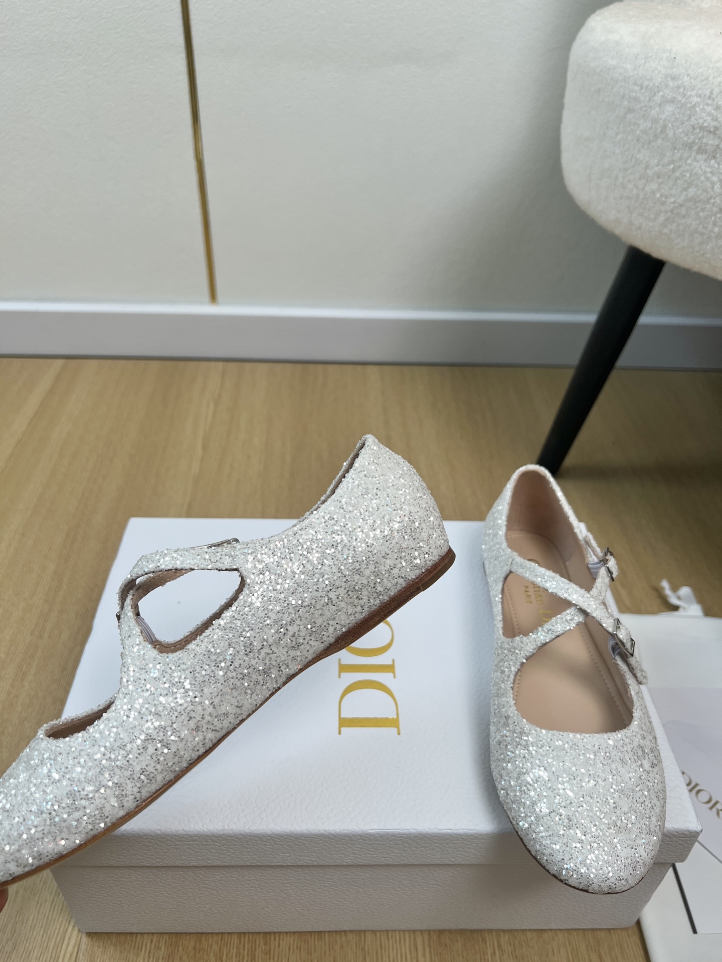 Dior Style Leather Women's Shoes style reference detail image 6 from source 785042