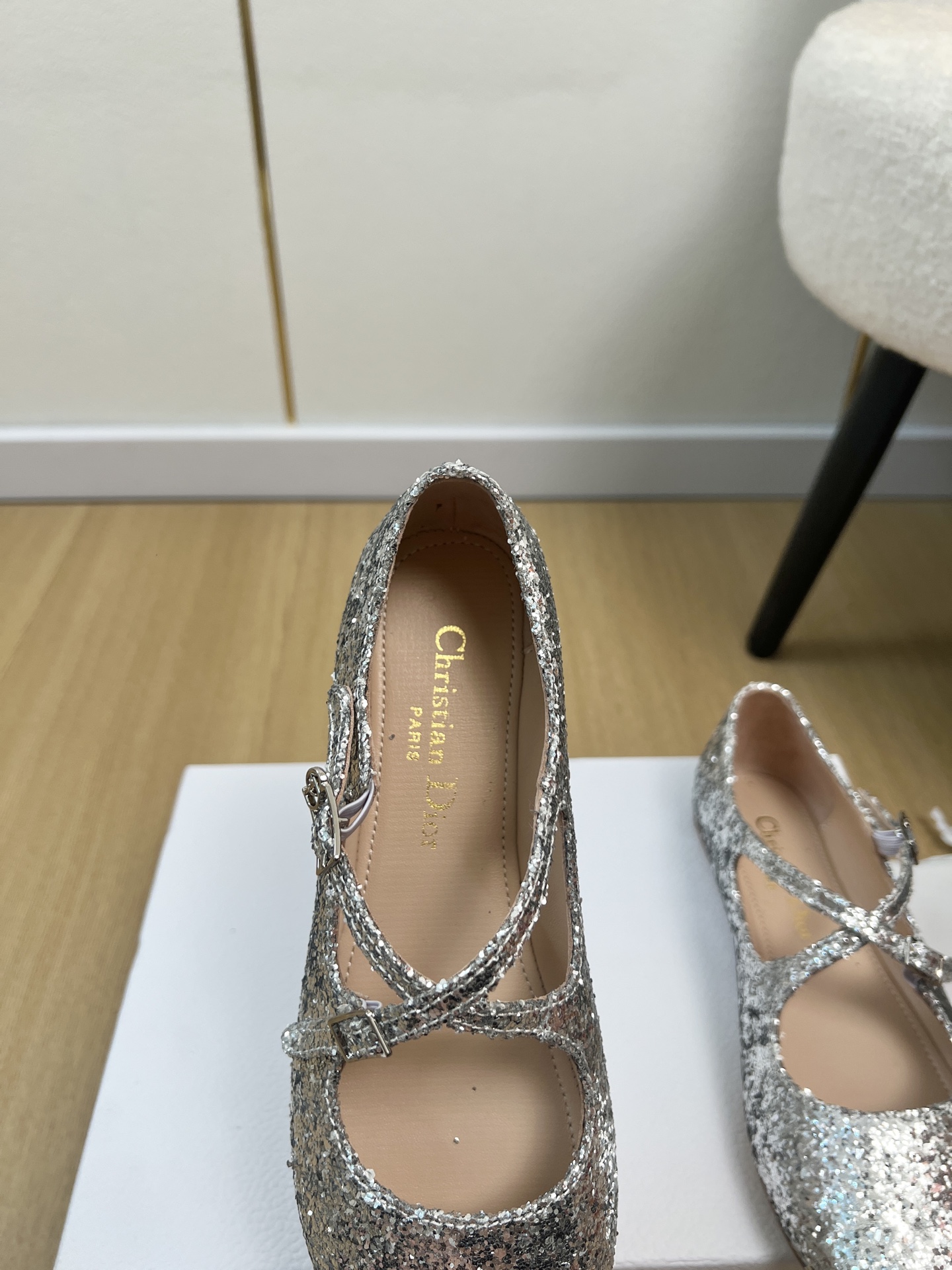 Dior Style Leather Women's Shoes style reference detail image 7 from source 785043