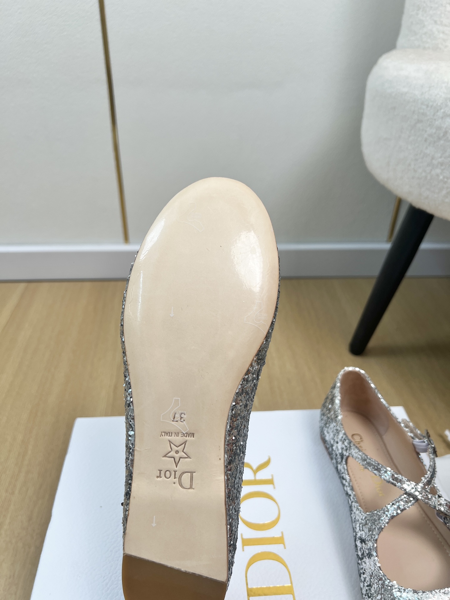 Dior Style Leather Women's Shoes style reference detail image 9 from source 785043