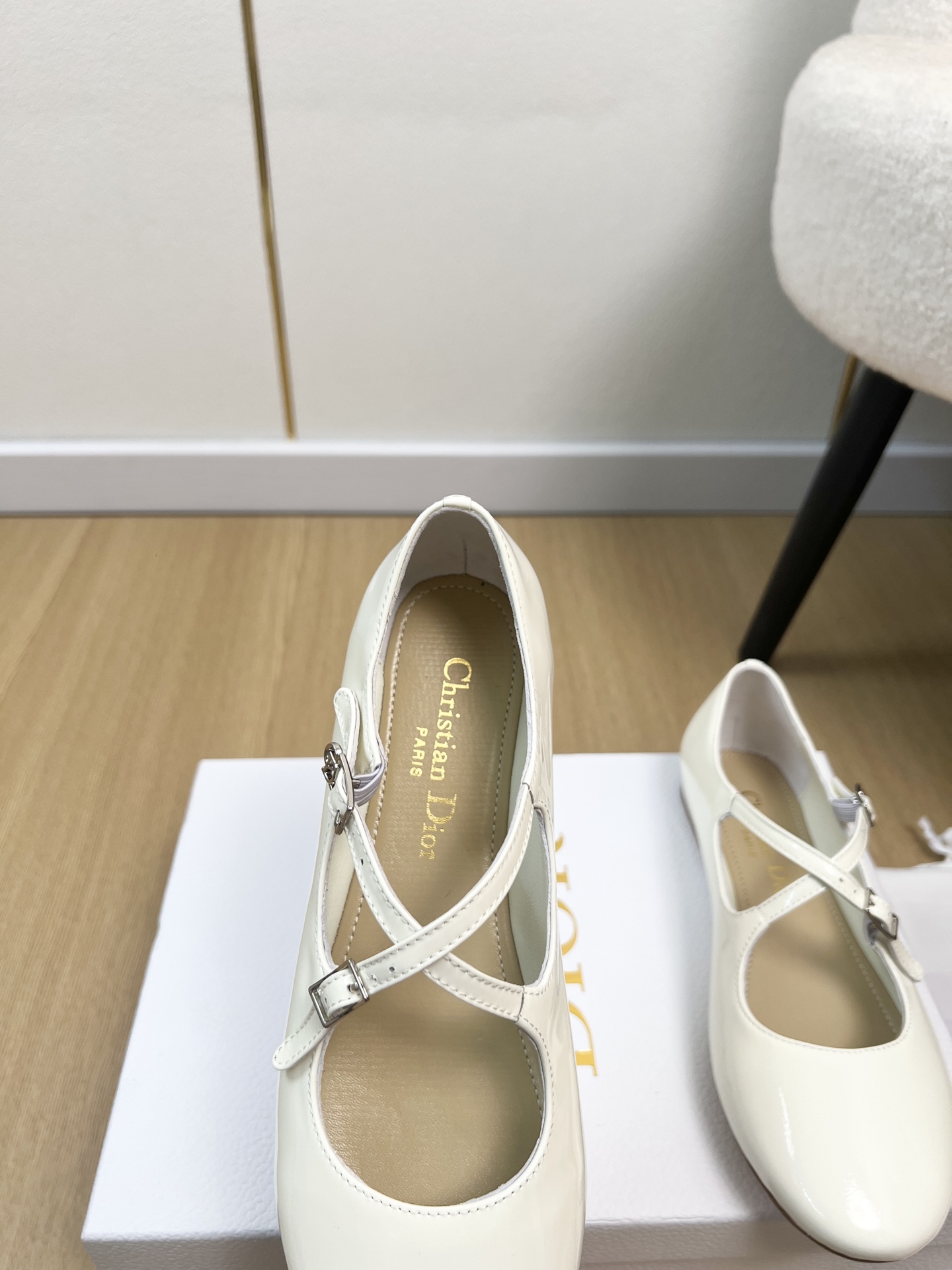 Dior Style Leather Women's Shoes style reference detail image 7 from source 785045