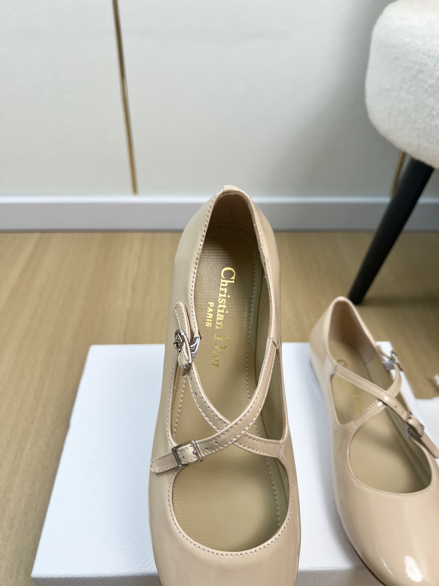 Dior Style Leather Women's Shoes style reference detail image 7 from source 785046