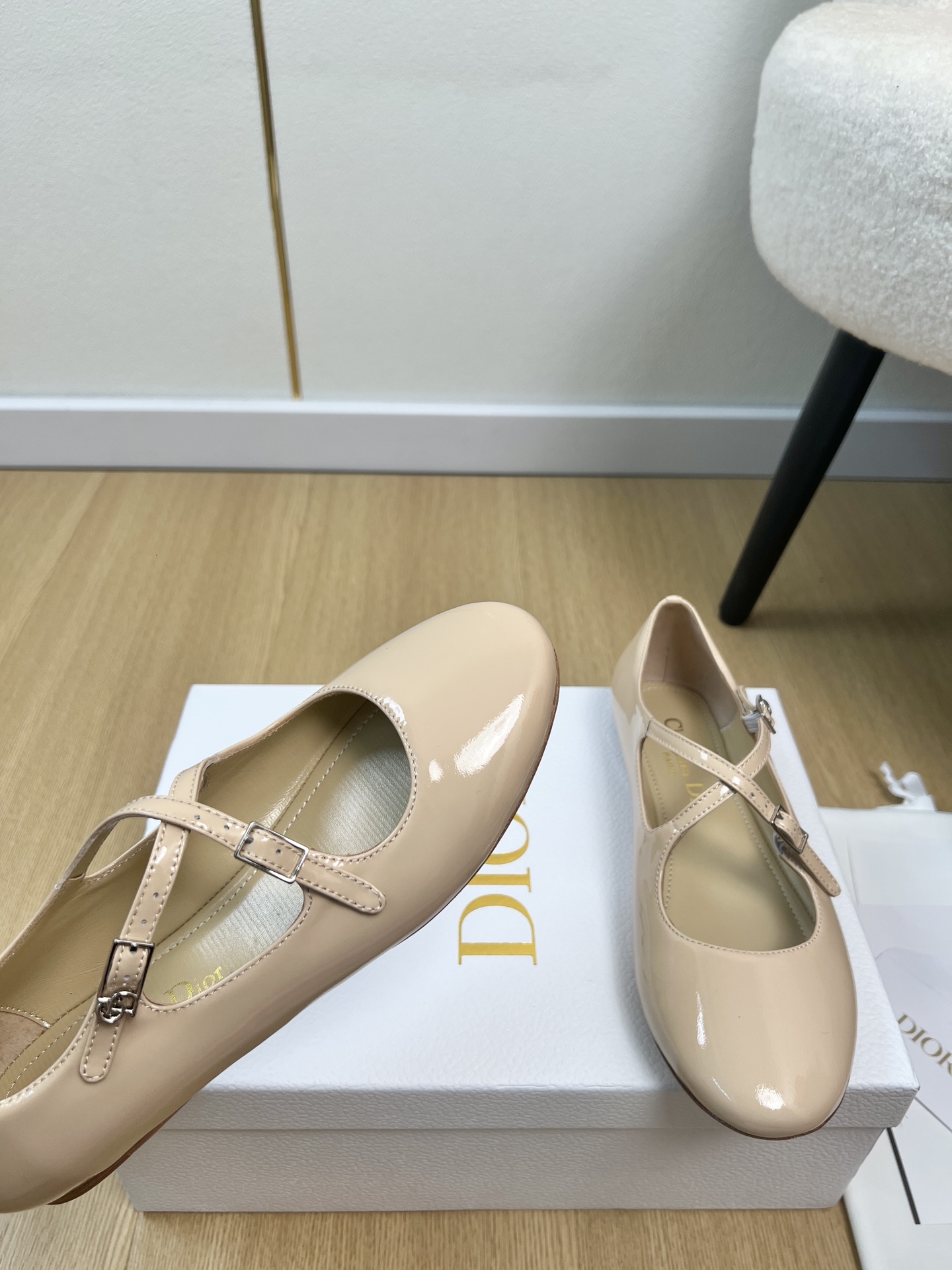 Dior Style Leather Women's Shoes style reference detail image 5 from source 785046