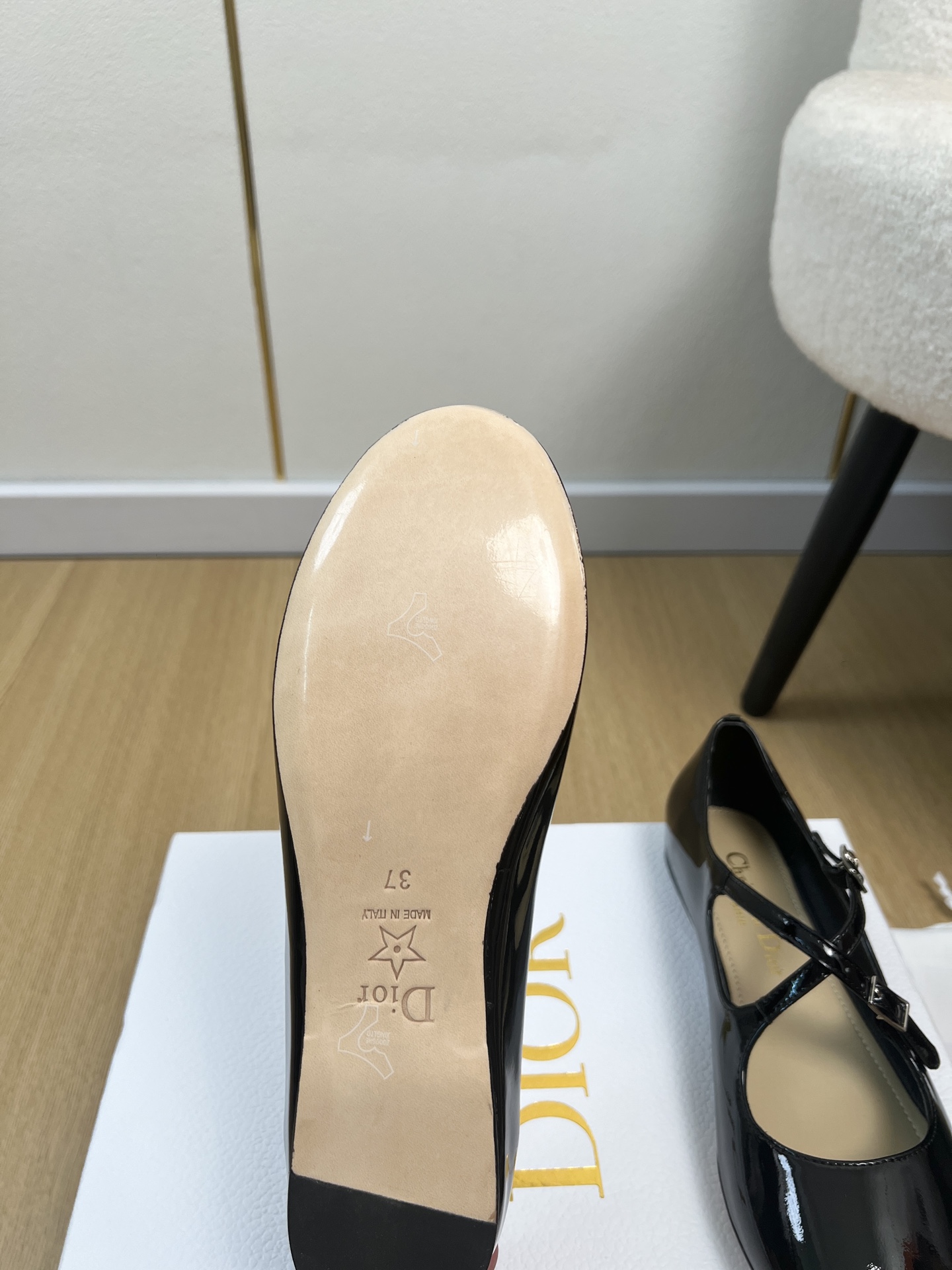 Dior Style Leather Women's Shoes style reference detail image 9 from source 785047