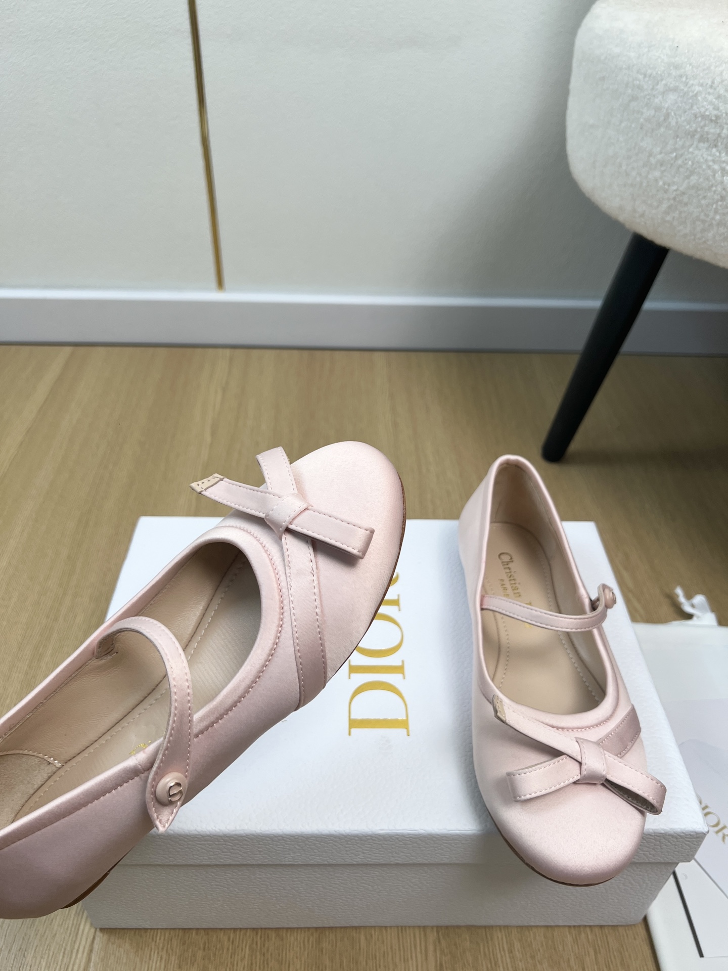 Dior Style Leather Women's Shoes style reference detail image 5 from source 785048