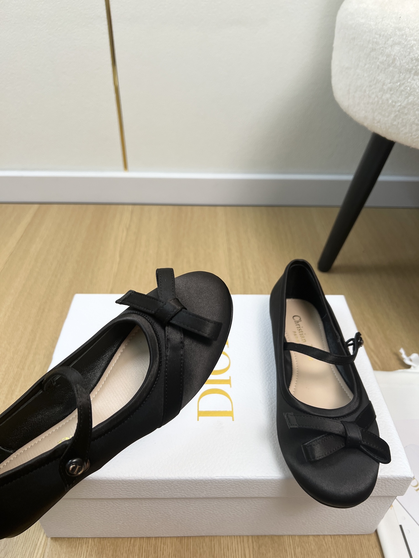 Dior Style Leather Women's Shoes style reference detail image 5 from source 785049