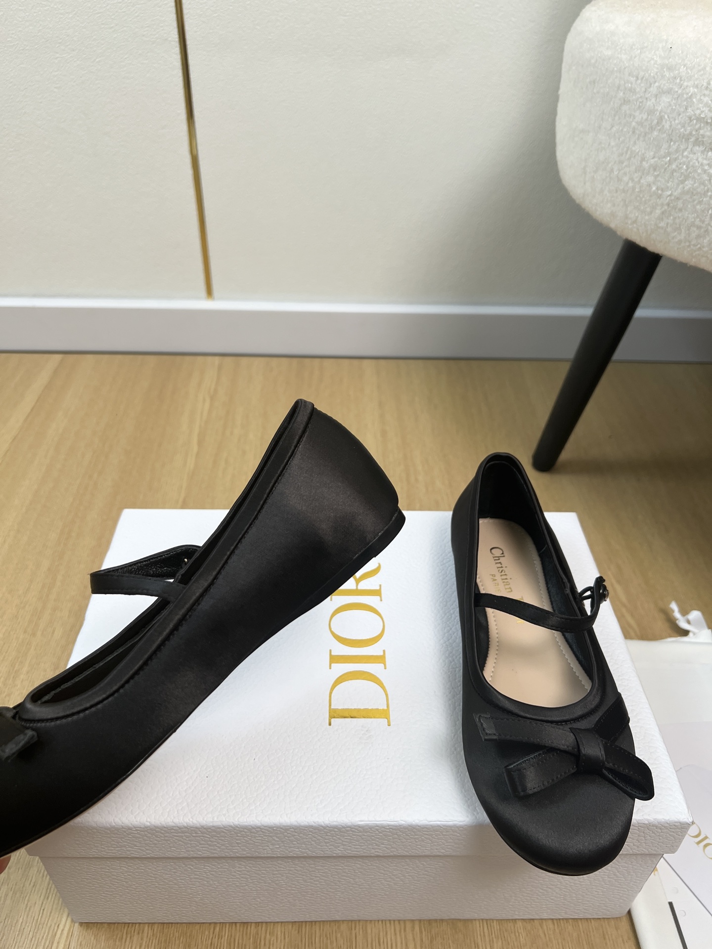 Dior Style Leather Women's Shoes style reference detail image 6 from source 785049