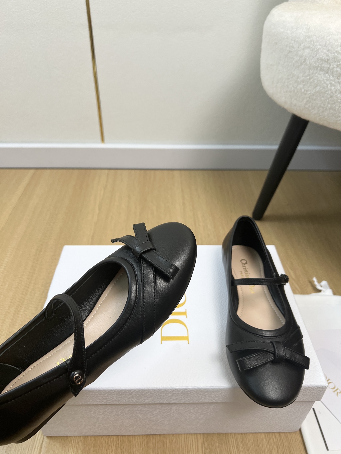 Dior Style Leather Women's Shoes style reference detail image 5 from source 785051