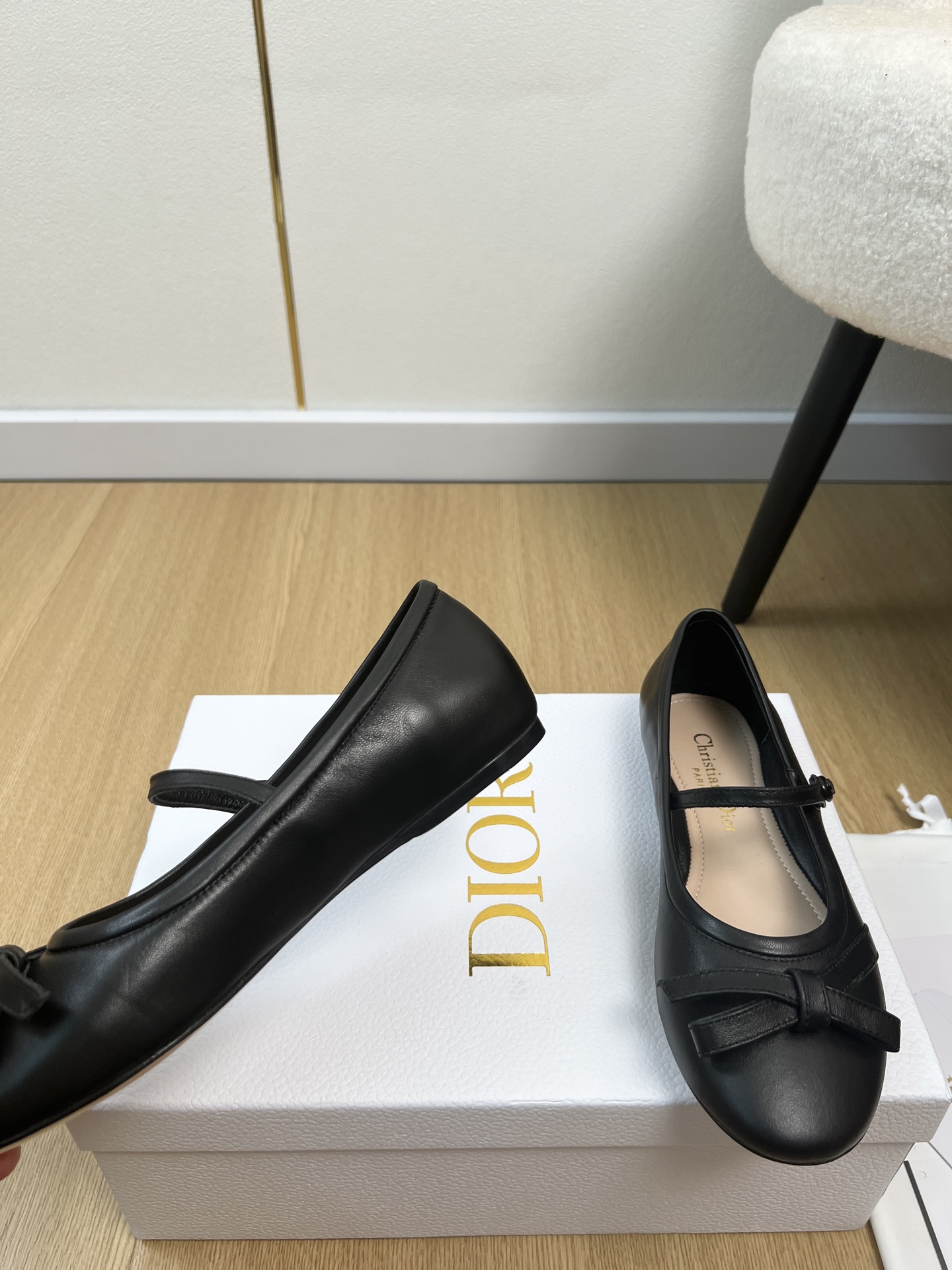 Dior Style Leather Women's Shoes style reference detail image 6 from source 785051
