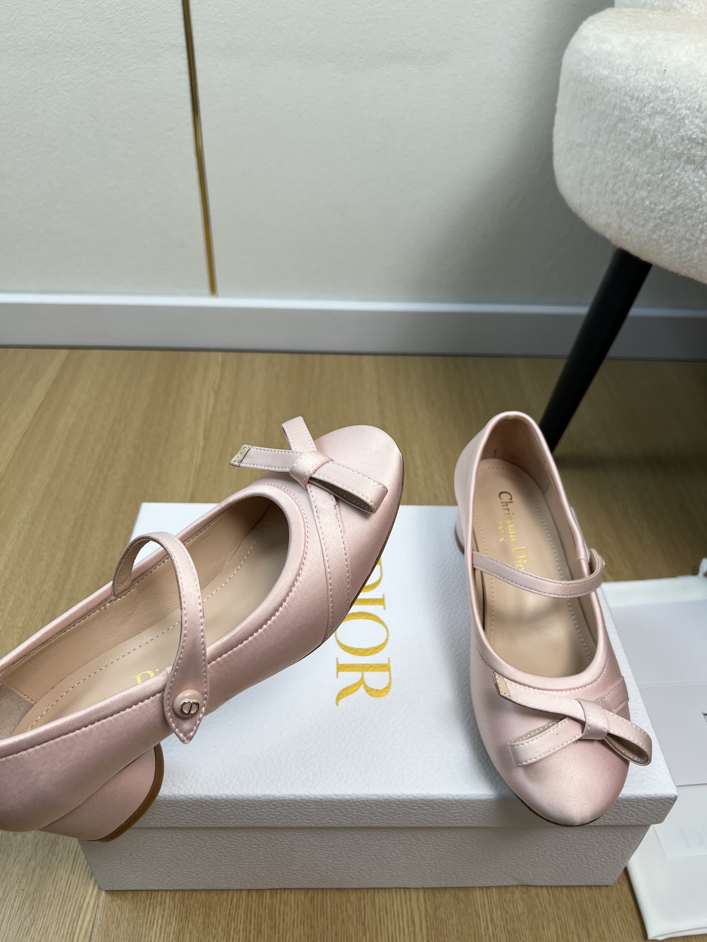 Dior Style Leather Women's Shoes style reference detail image 5 from source 785052