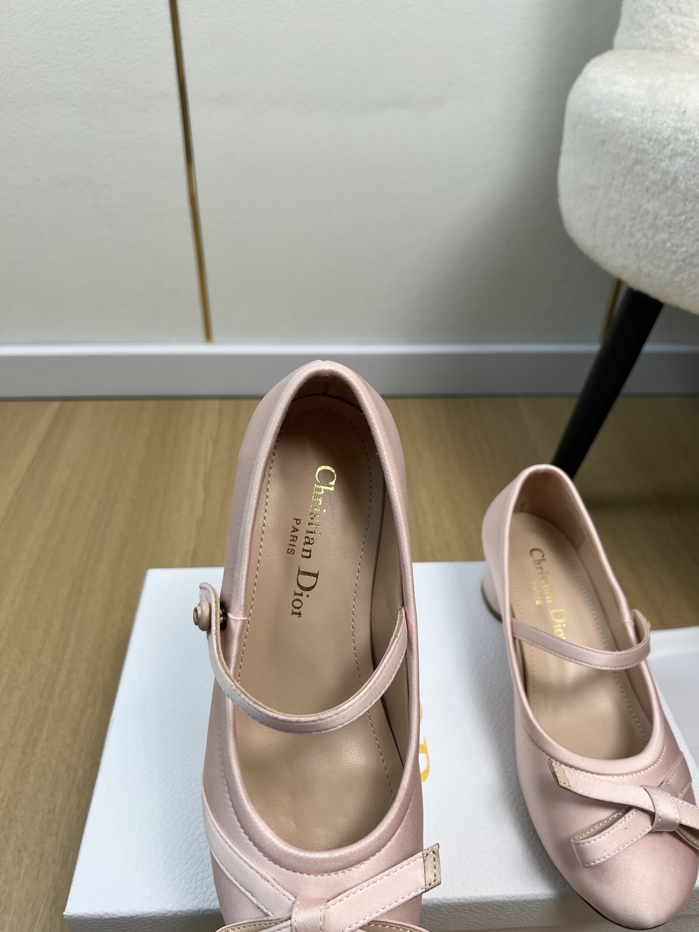 Dior Style Leather Women's Shoes style reference detail image 7 from source 785052