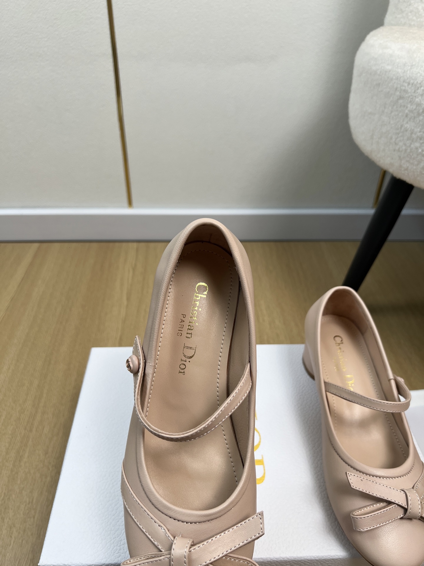 Dior Style Leather Women's Shoes style reference detail image 7 from source 785054