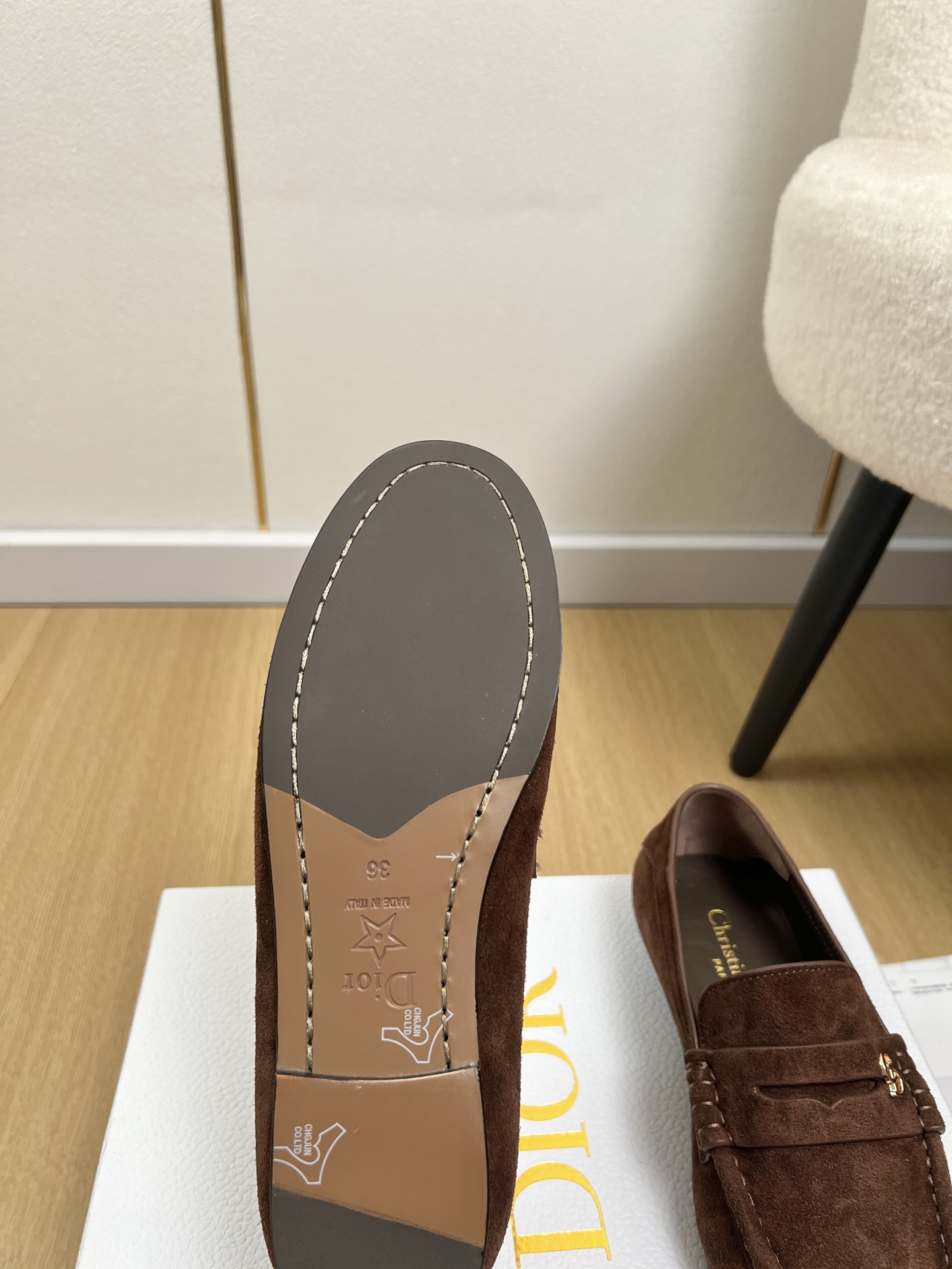Dior Style Black Leather Women's Shoes style reference detail image 9 from source 785056