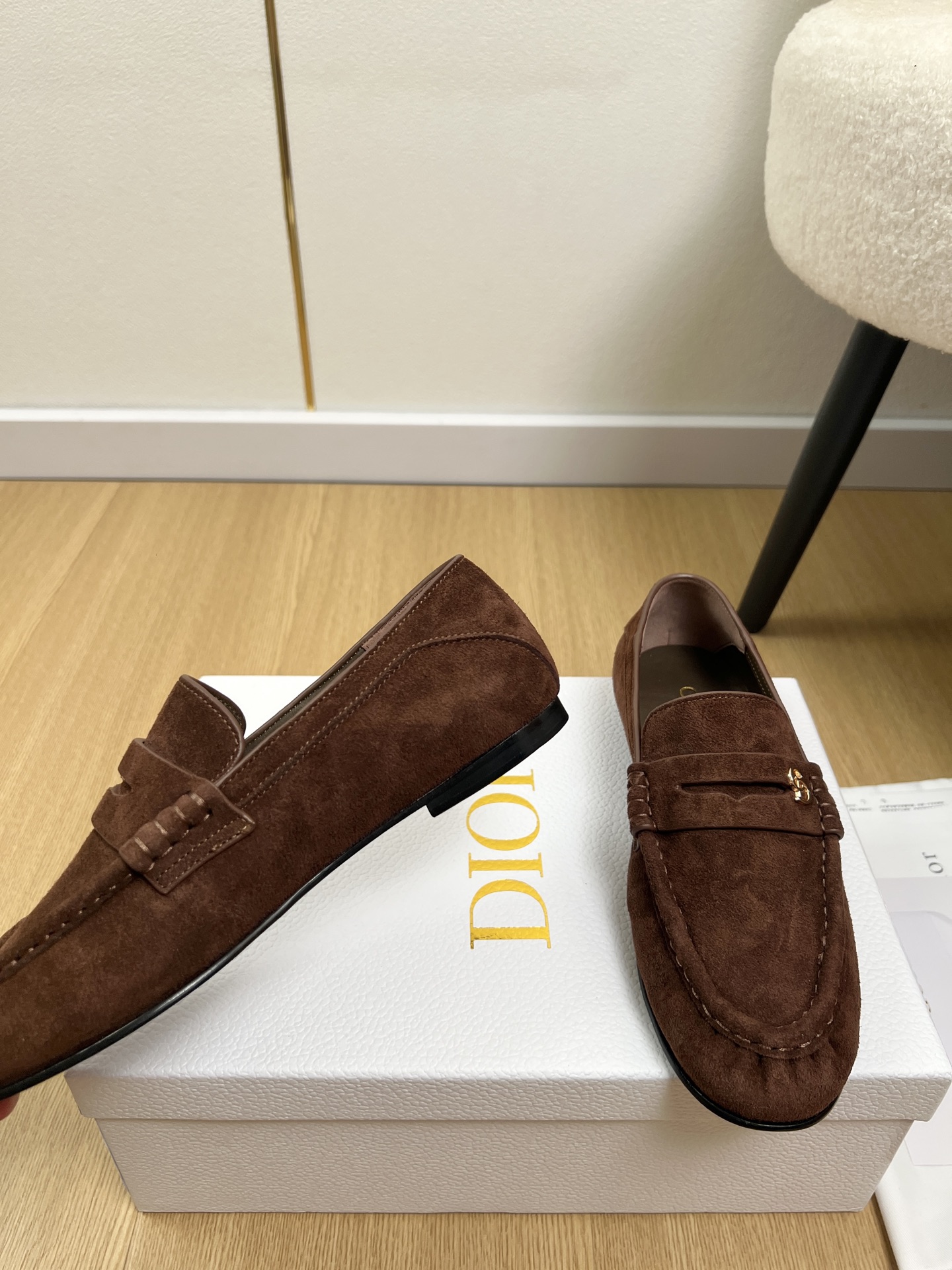 Dior Style Black Leather Women's Shoes style reference detail image 6 from source 785056