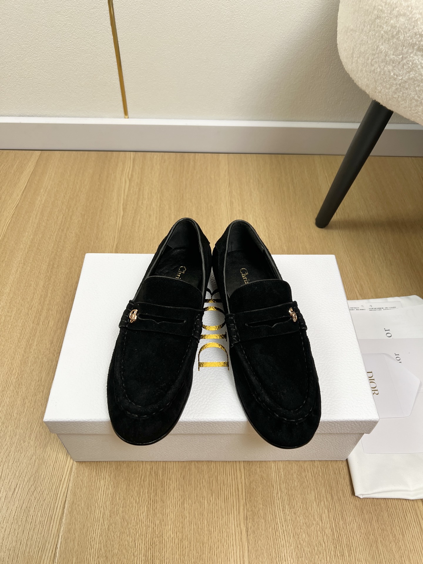 Dior Style Black Leather Women's Shoes style reference detail image 1 from source 785057