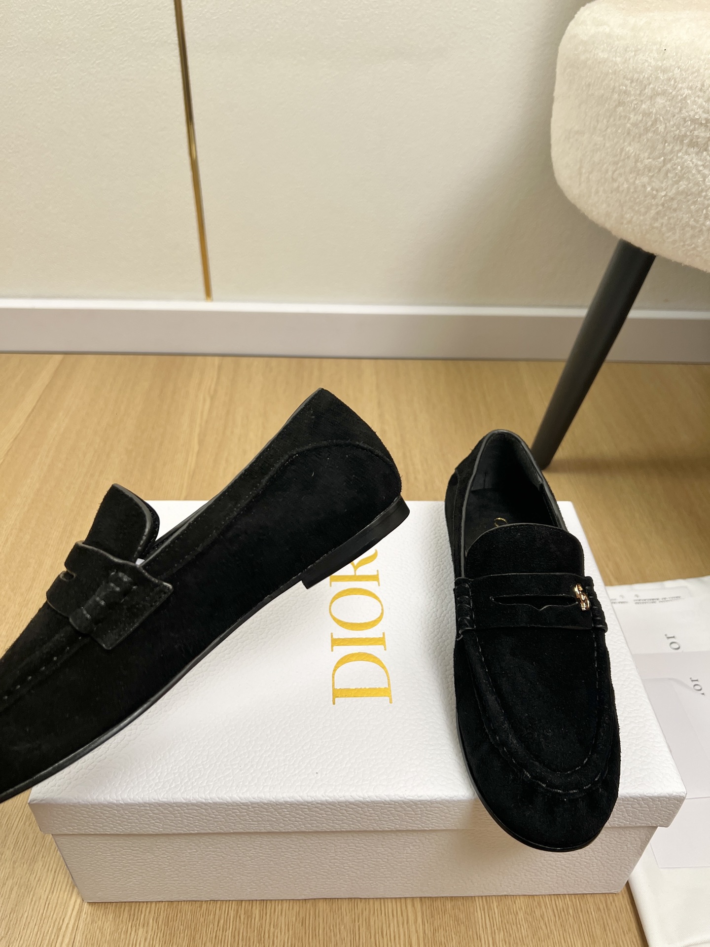 Dior Style Black Leather Women's Shoes style reference detail image 6 from source 785057