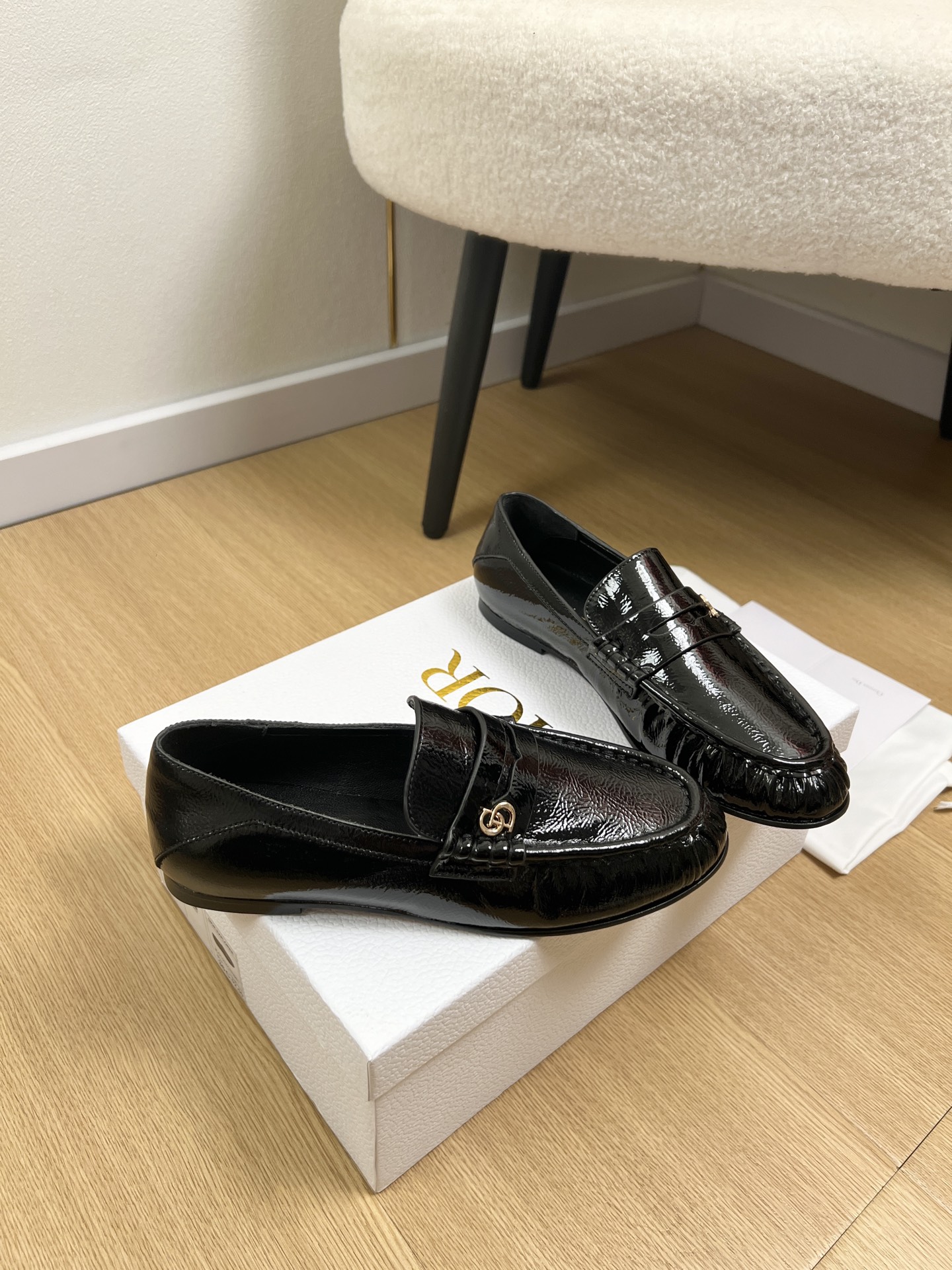 Dior Style Black Leather Women's Shoes style reference detail image 3 from source 785058
