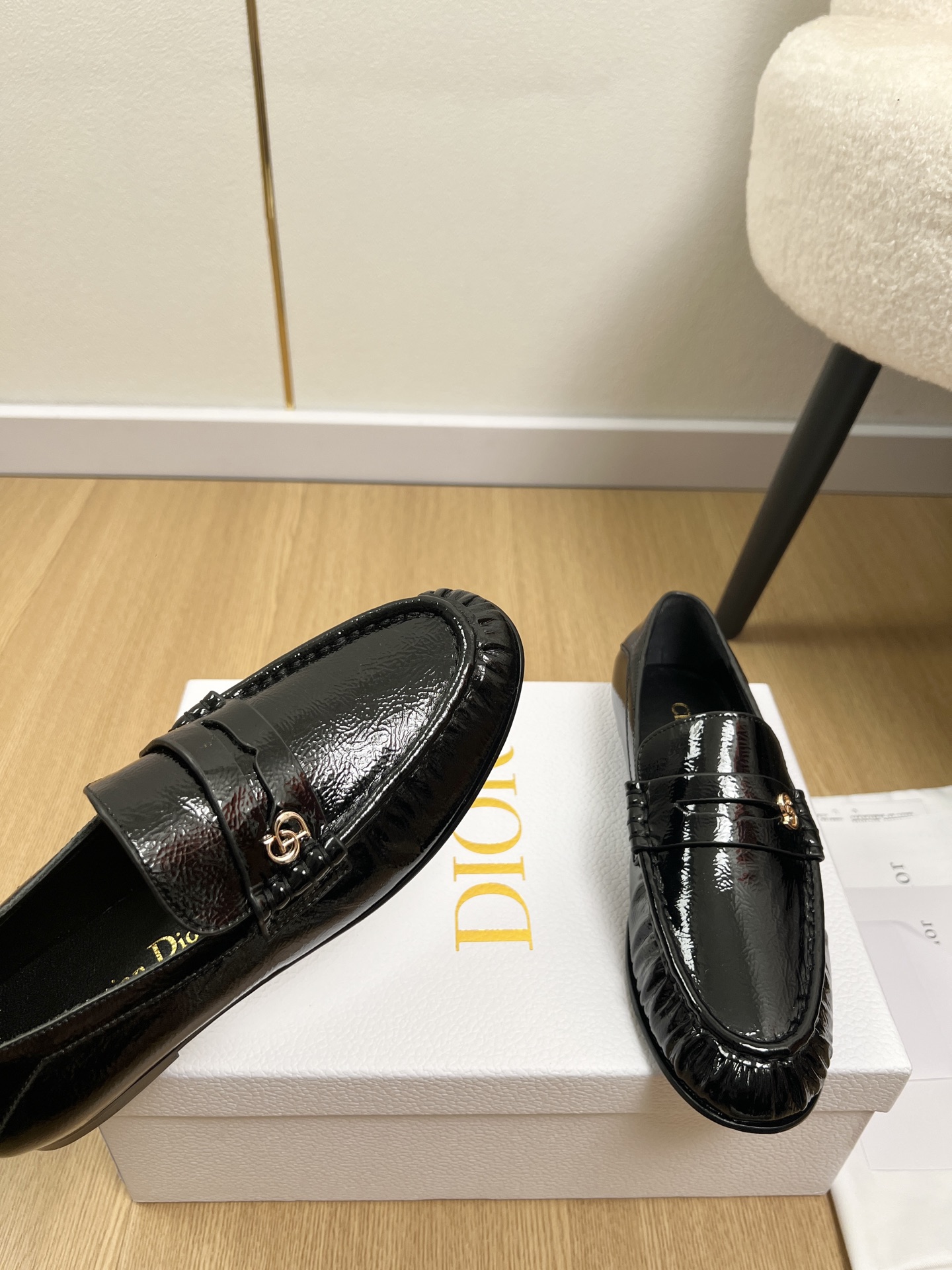 Dior Style Black Leather Women's Shoes style reference detail image 5 from source 785058