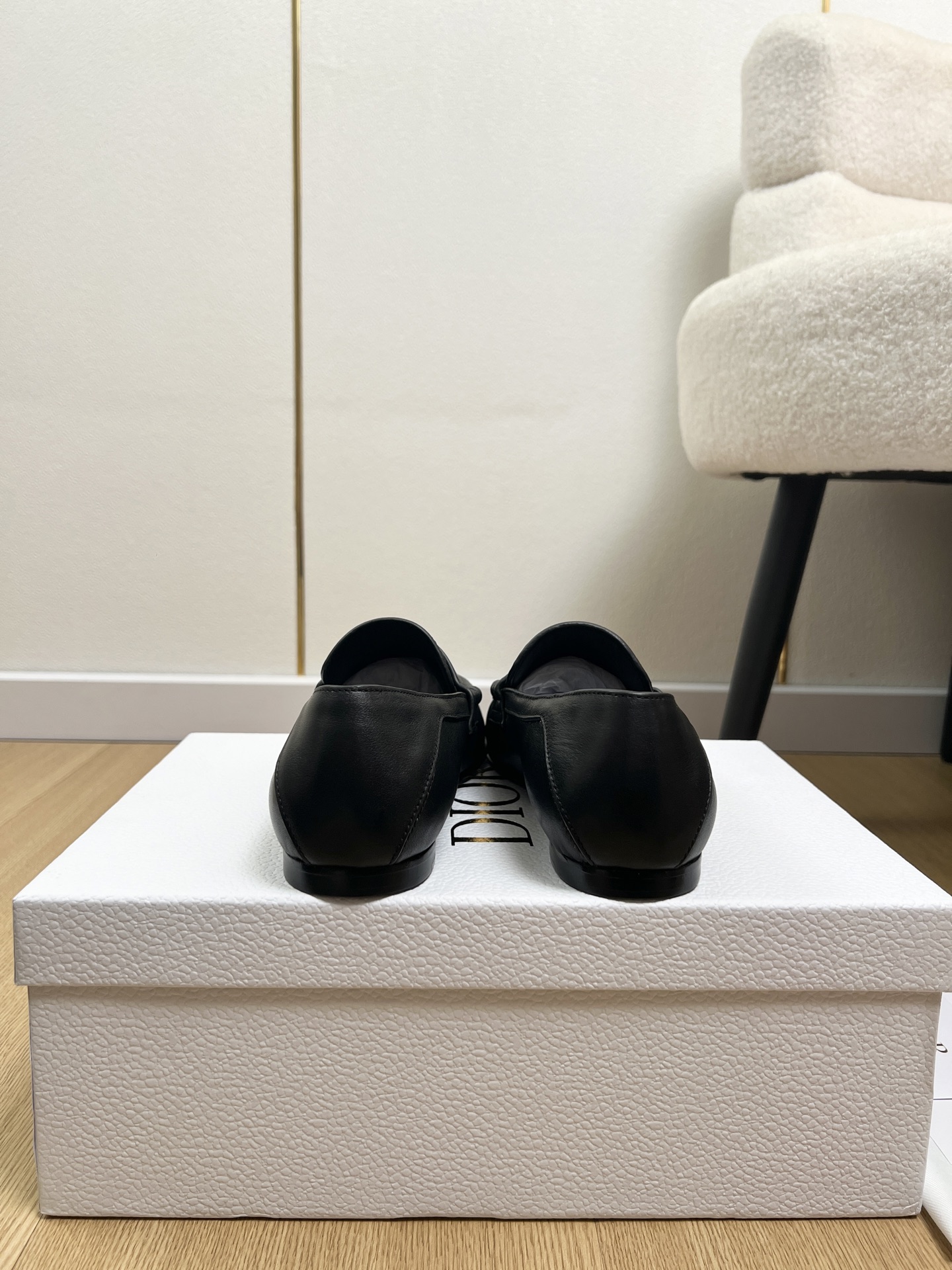 Dior Style Black Leather Women's Shoes style reference detail image 8 from source 785059