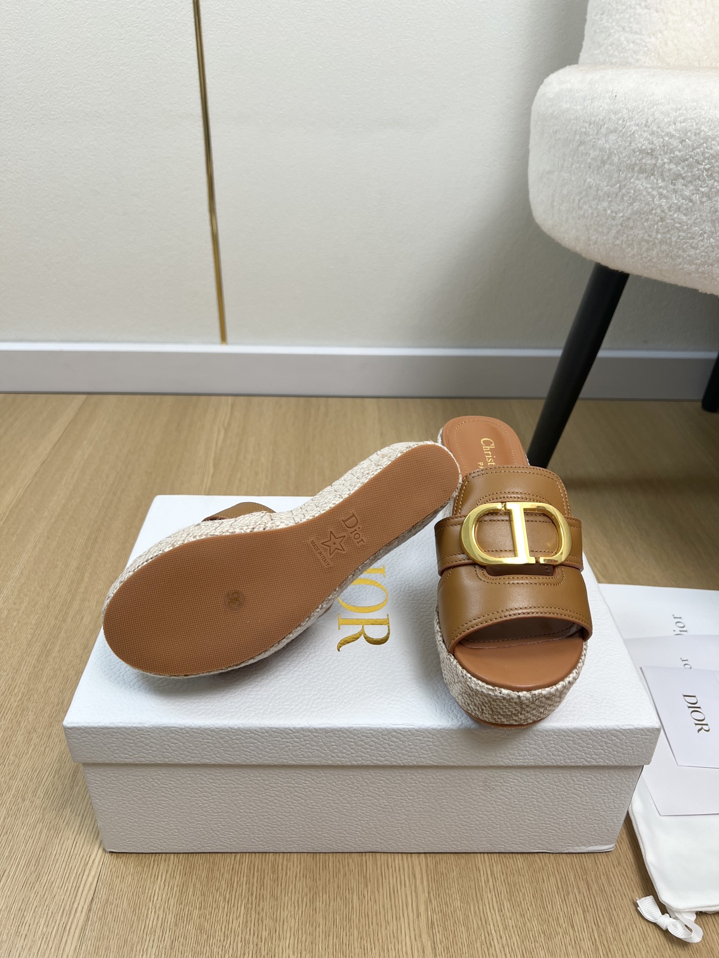 Dior Style White Leather Women's Shoes style reference detail image 9 from source 785062