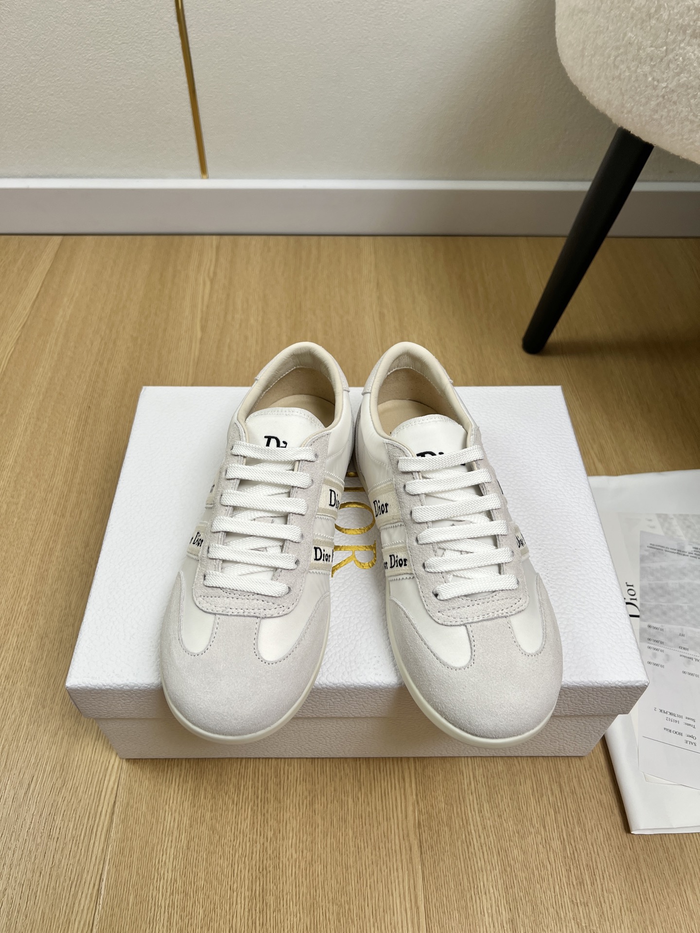 Dior Style White Leather Women's Shoes style reference detail image 1 from source 785064