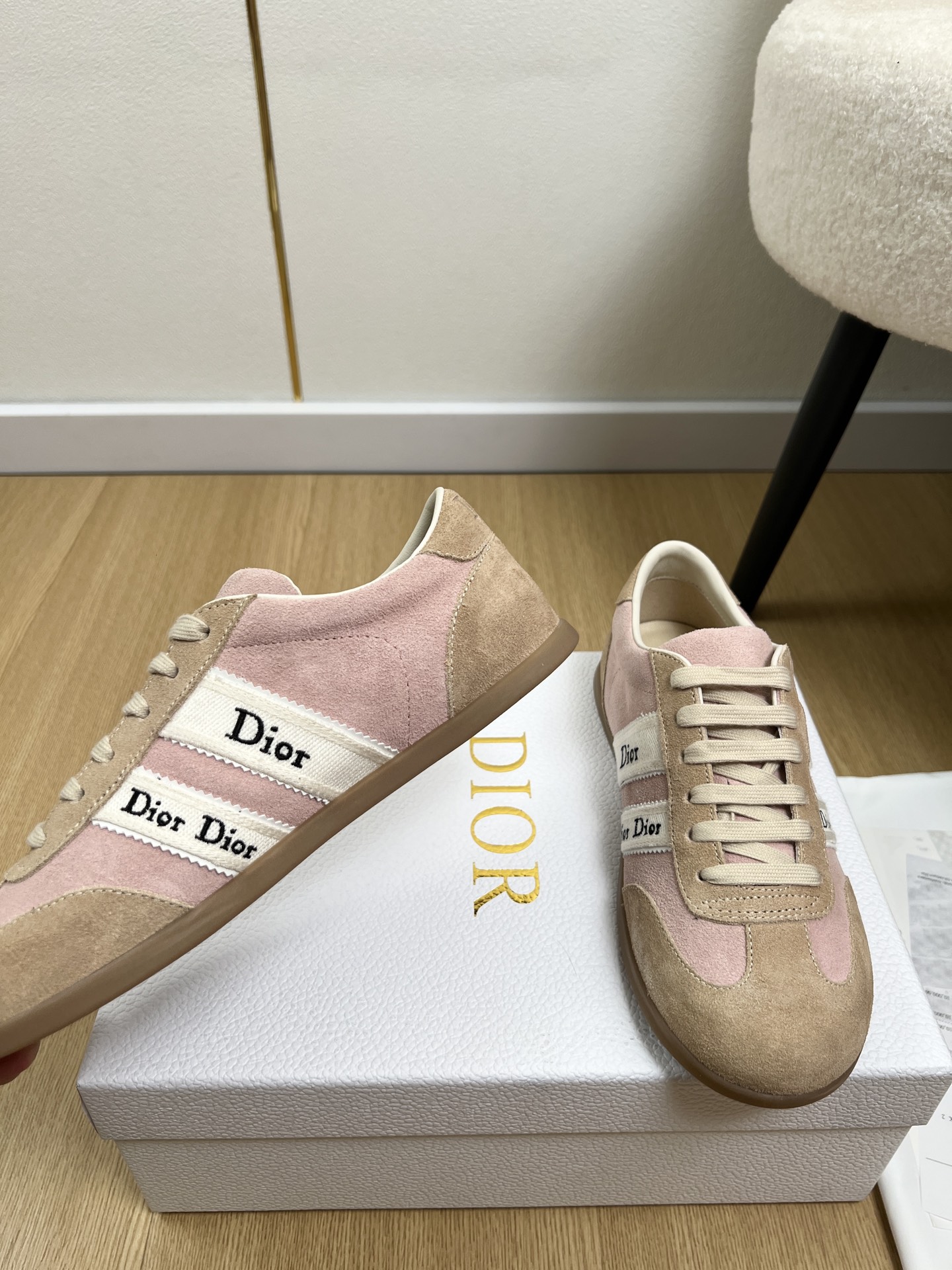 Dior Style White Leather Women's Shoes style reference detail image 6 from source 785066