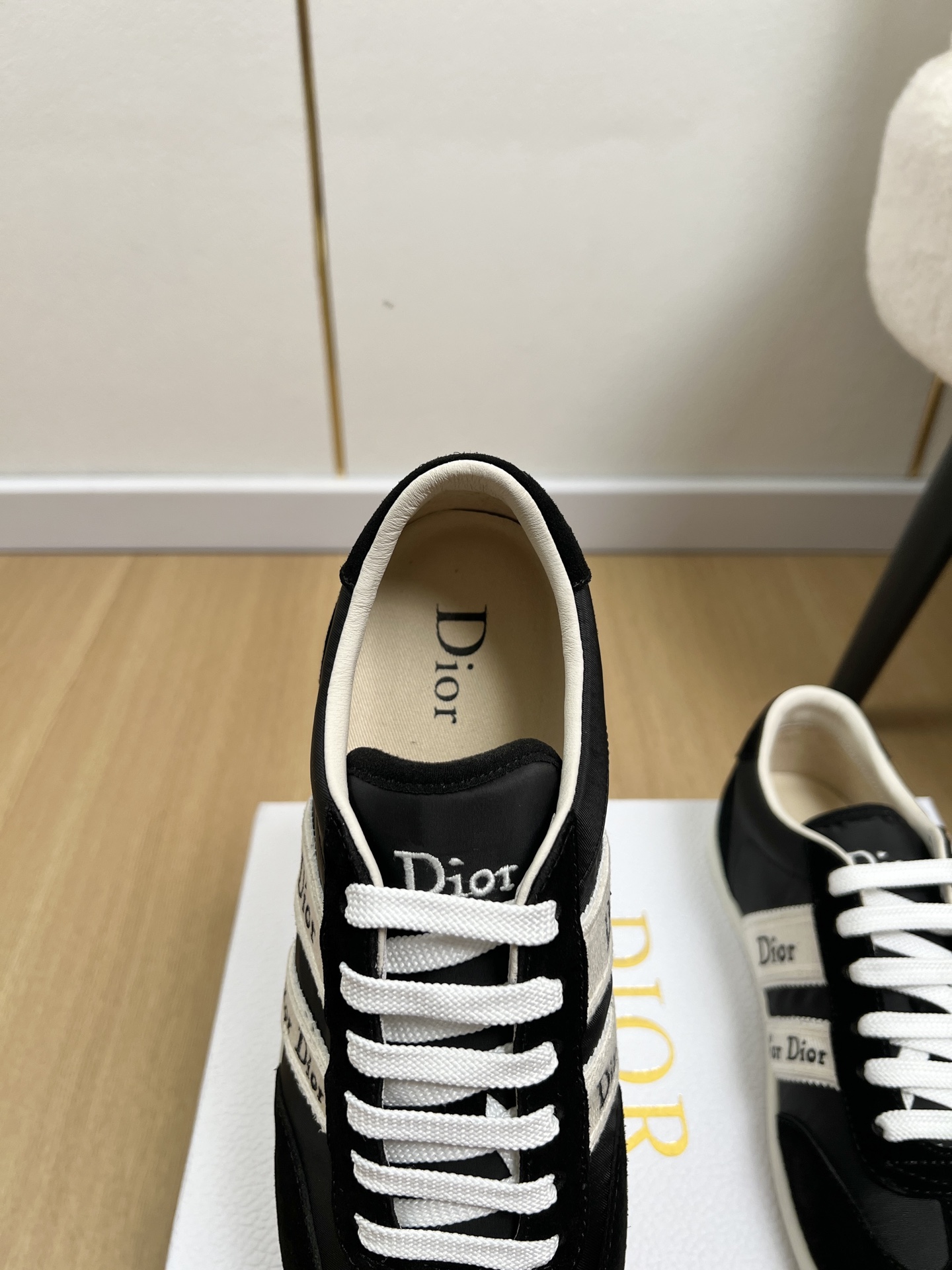 Dior Style White Leather Women's Shoes style reference detail image 7 from source 785067