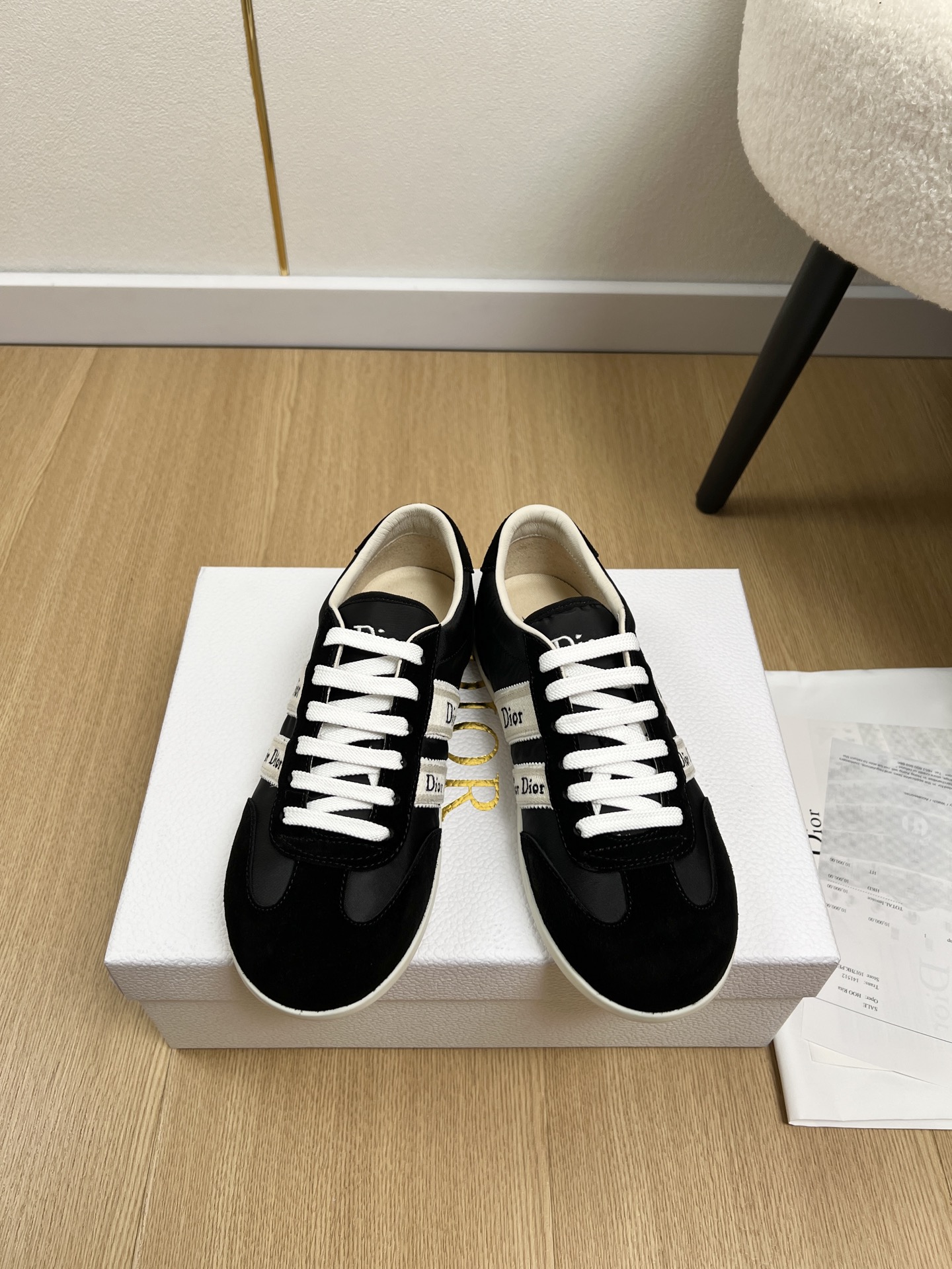 Dior Style White Leather Women's Shoes style reference detail image 1 from source 785067