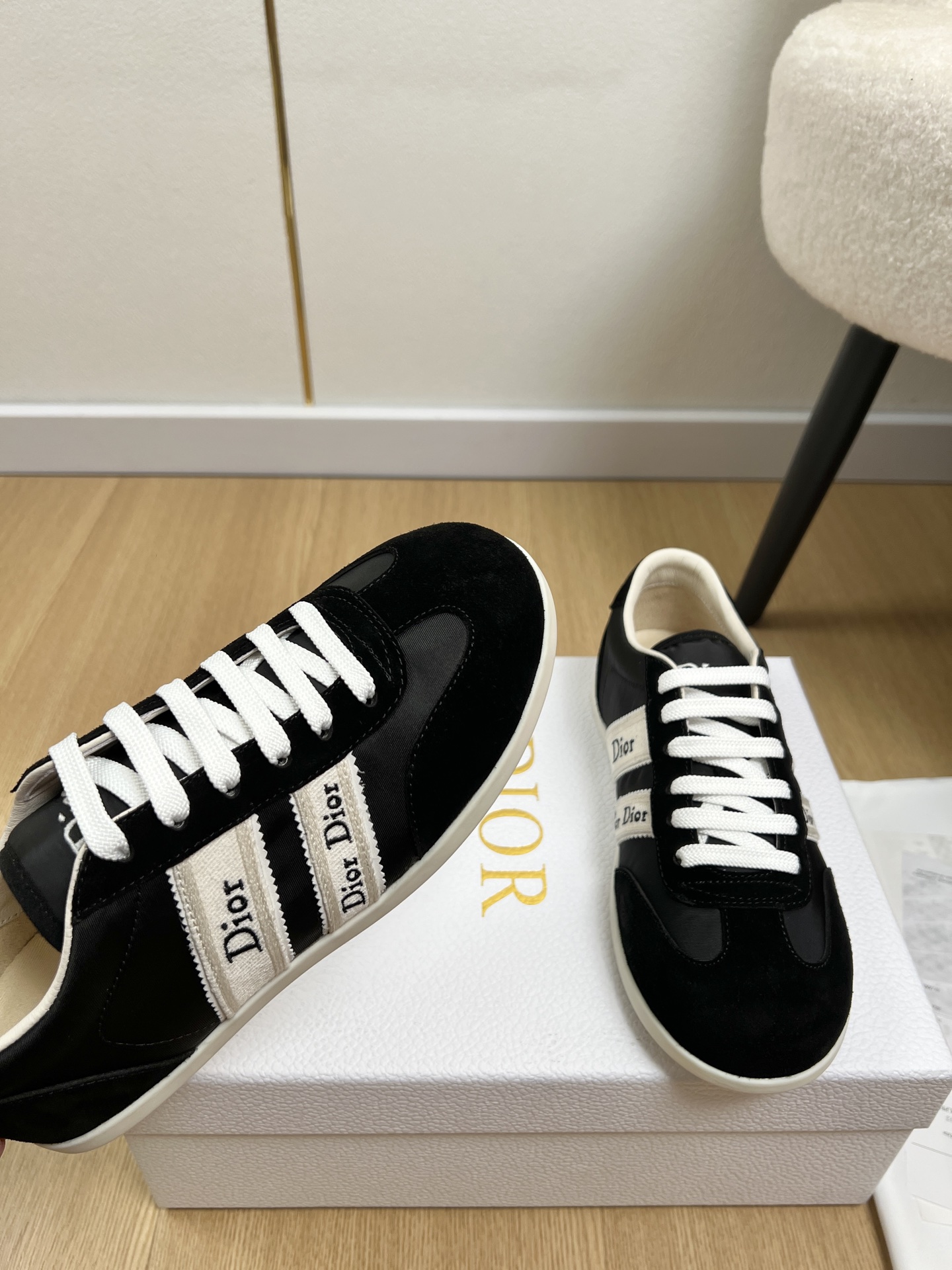 Dior Style White Leather Women's Shoes style reference detail image 5 from source 785067