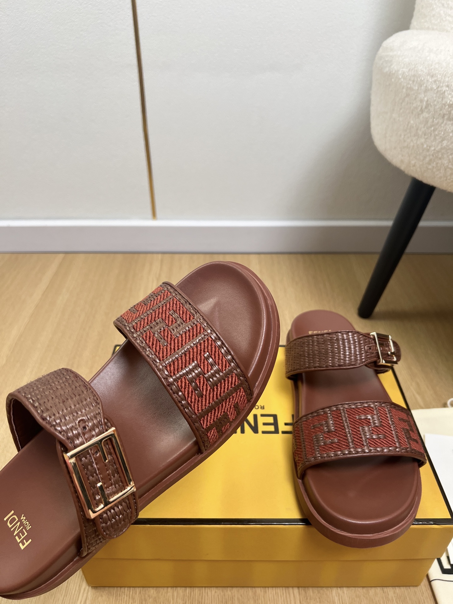 Fendi Feel Woven Slides