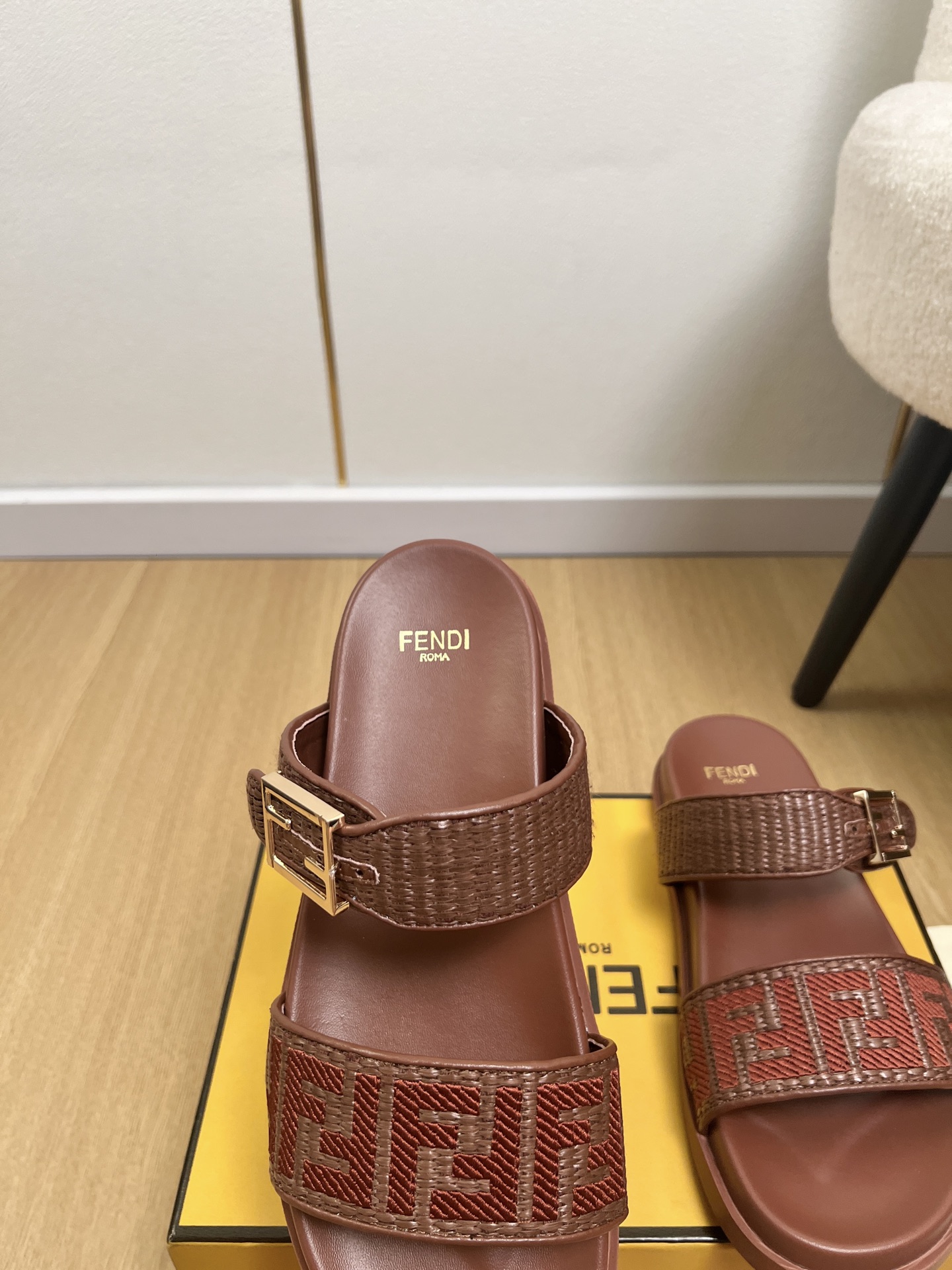 Fendi Feel Woven Slides
