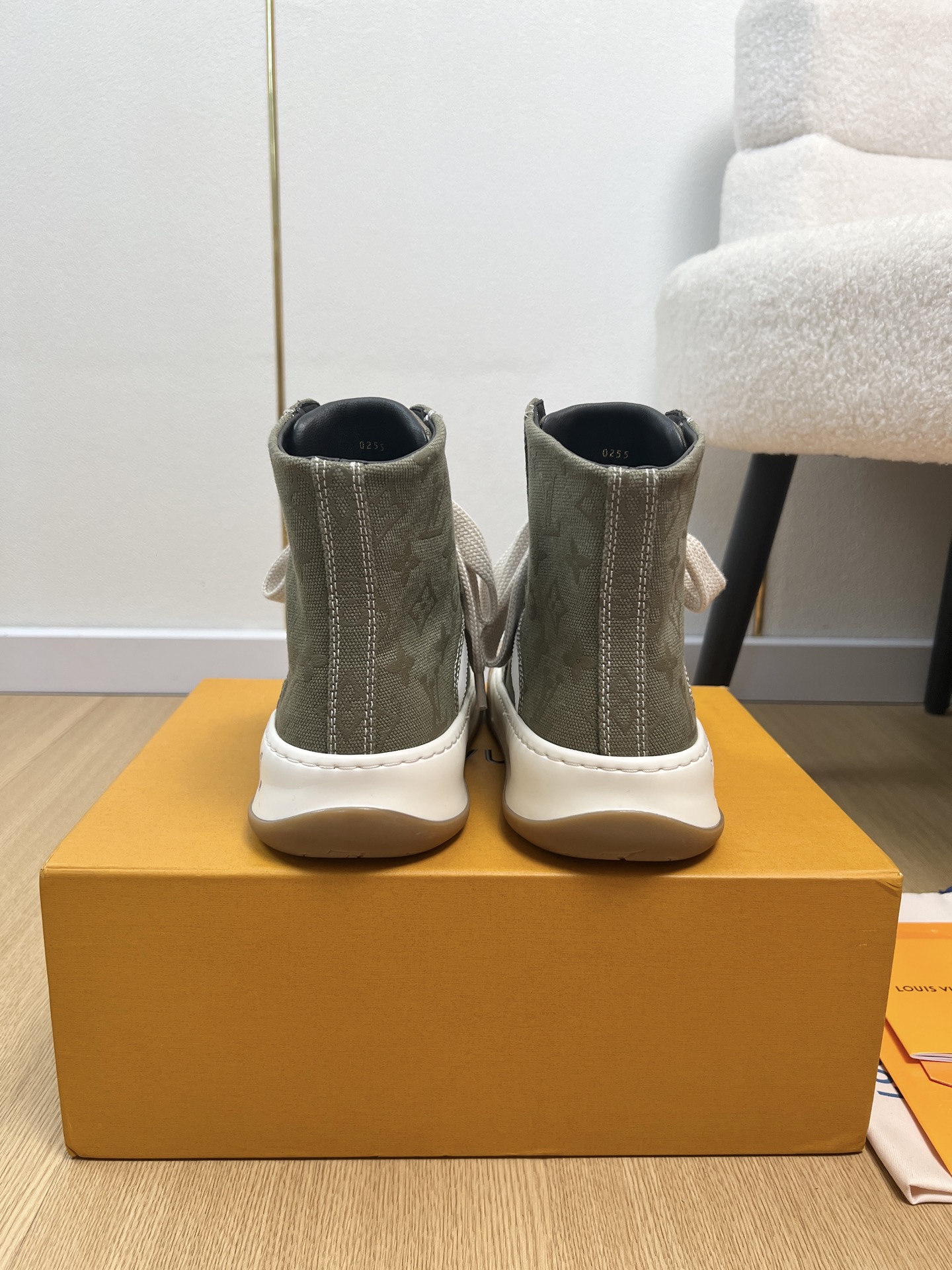Louis Vuitton Sneakers