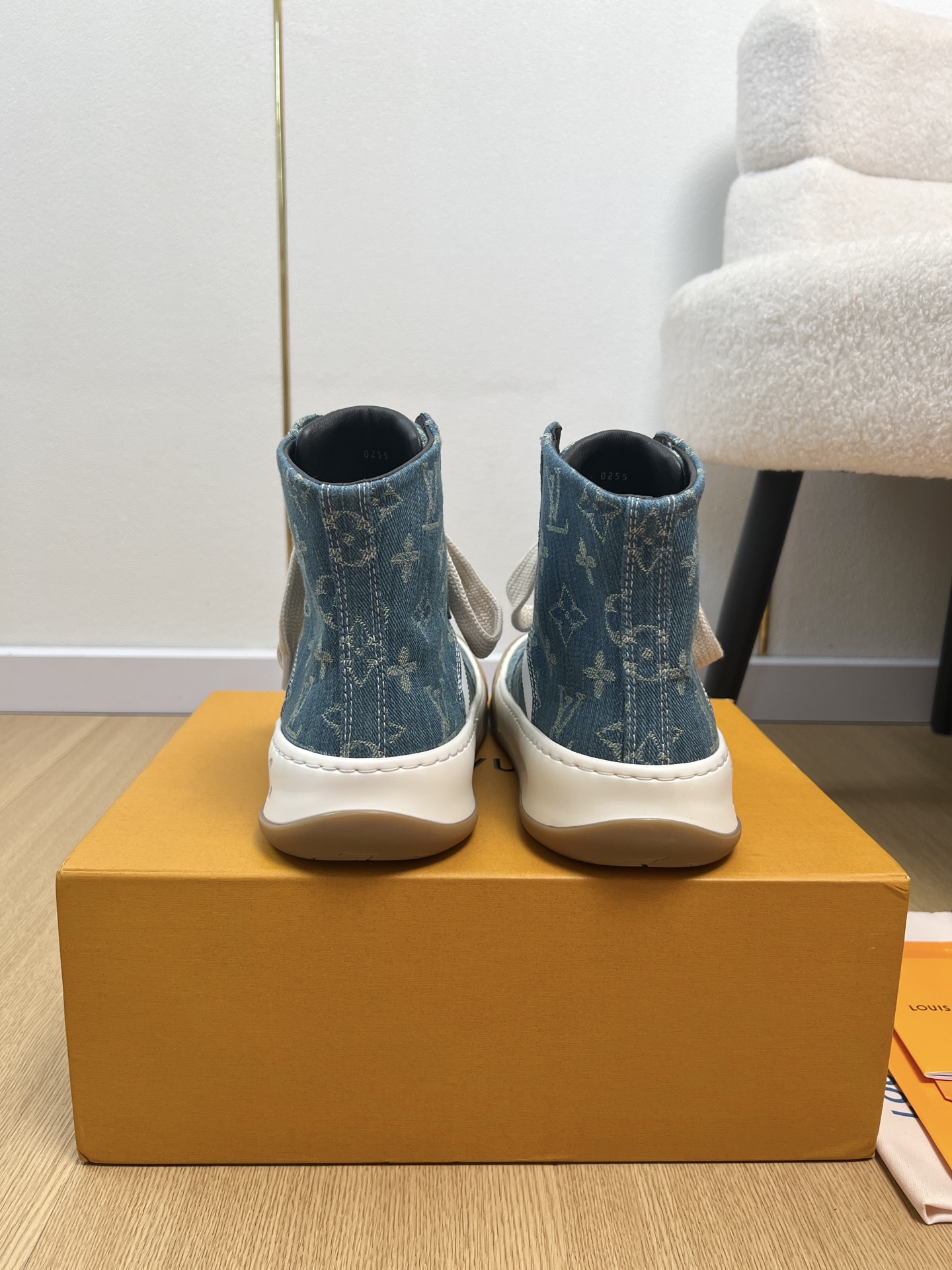 Louis Vuitton Sneakers