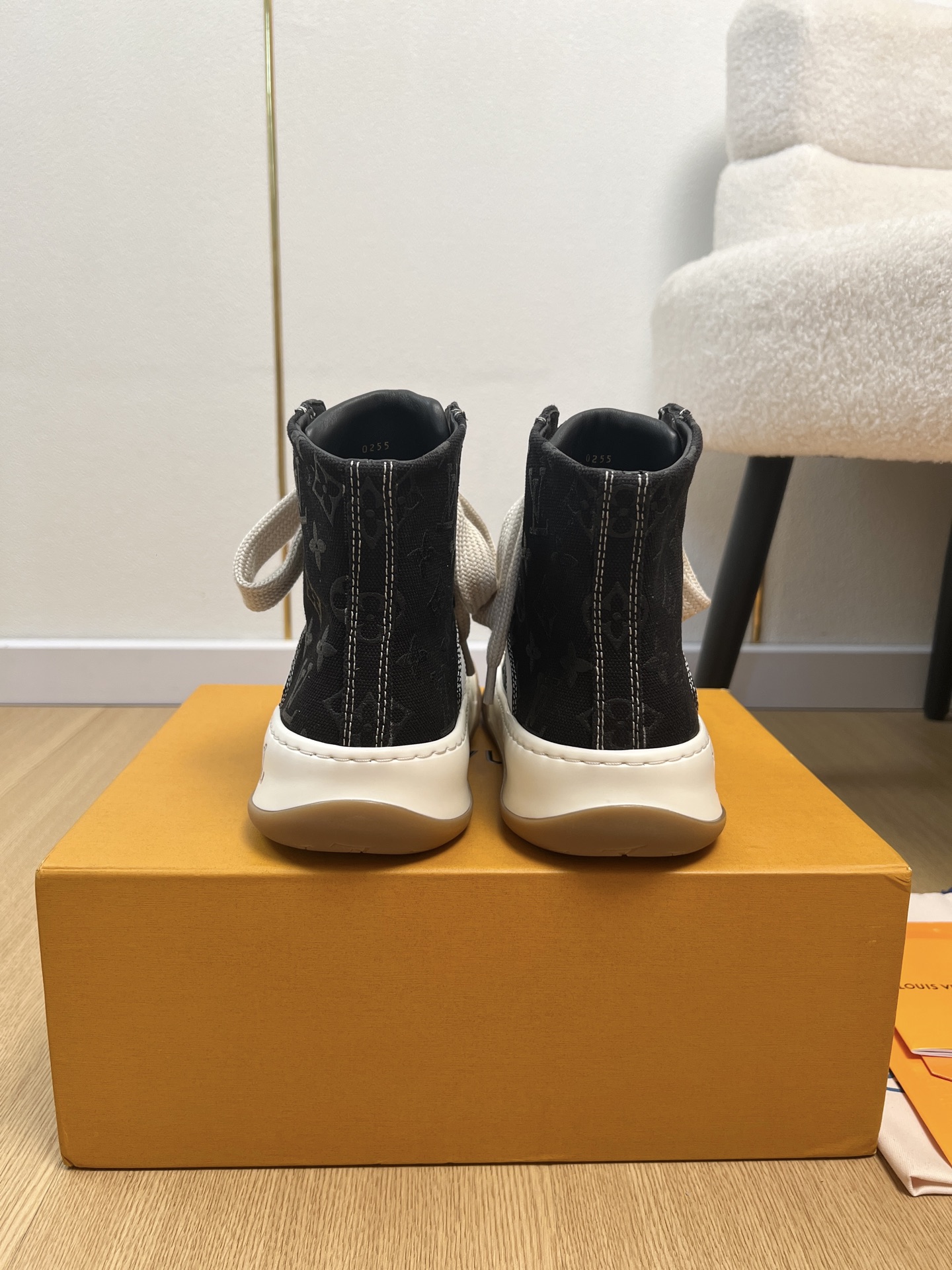 Louis Vuitton Sneakers