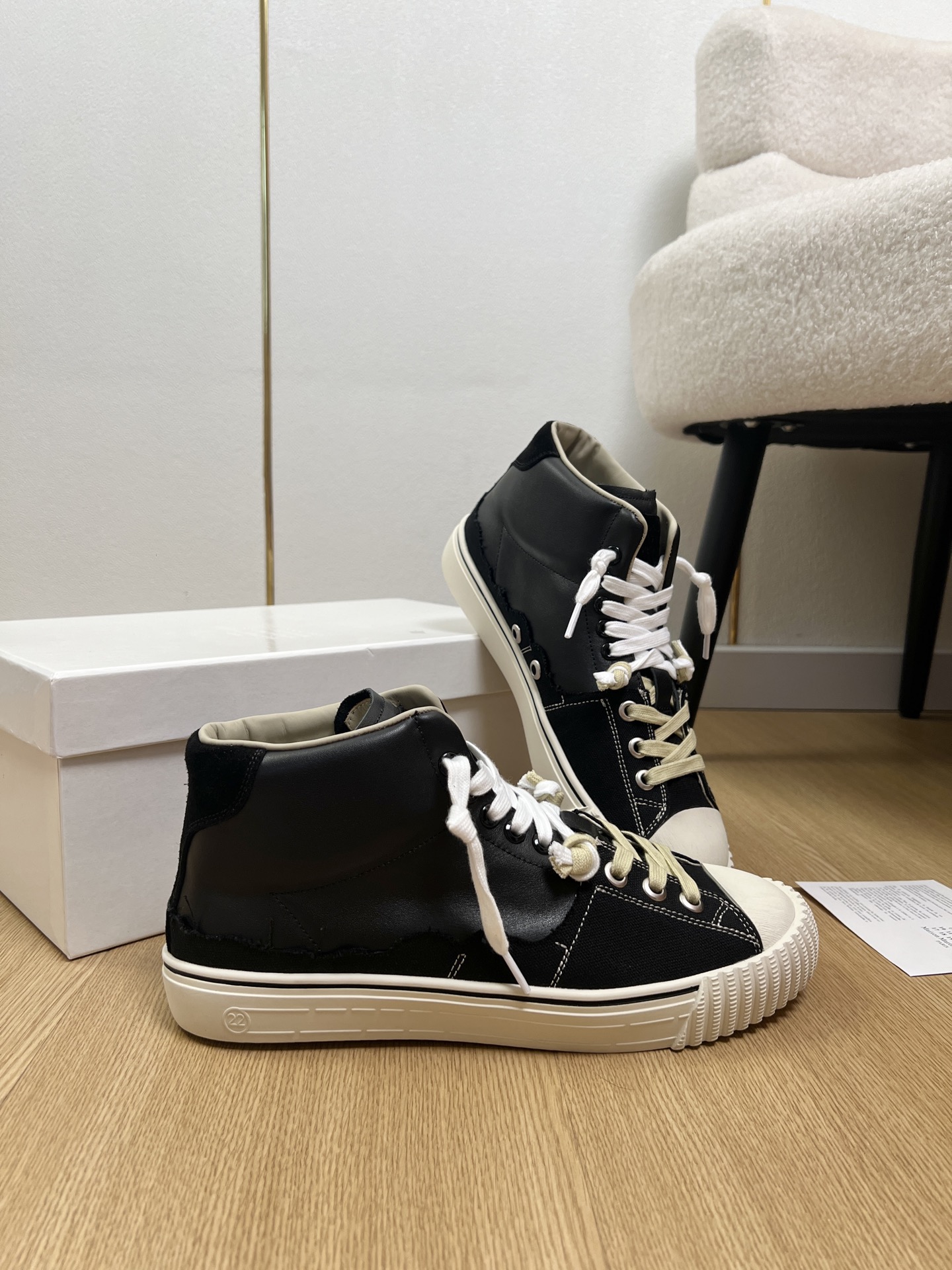 Designer Sneakers