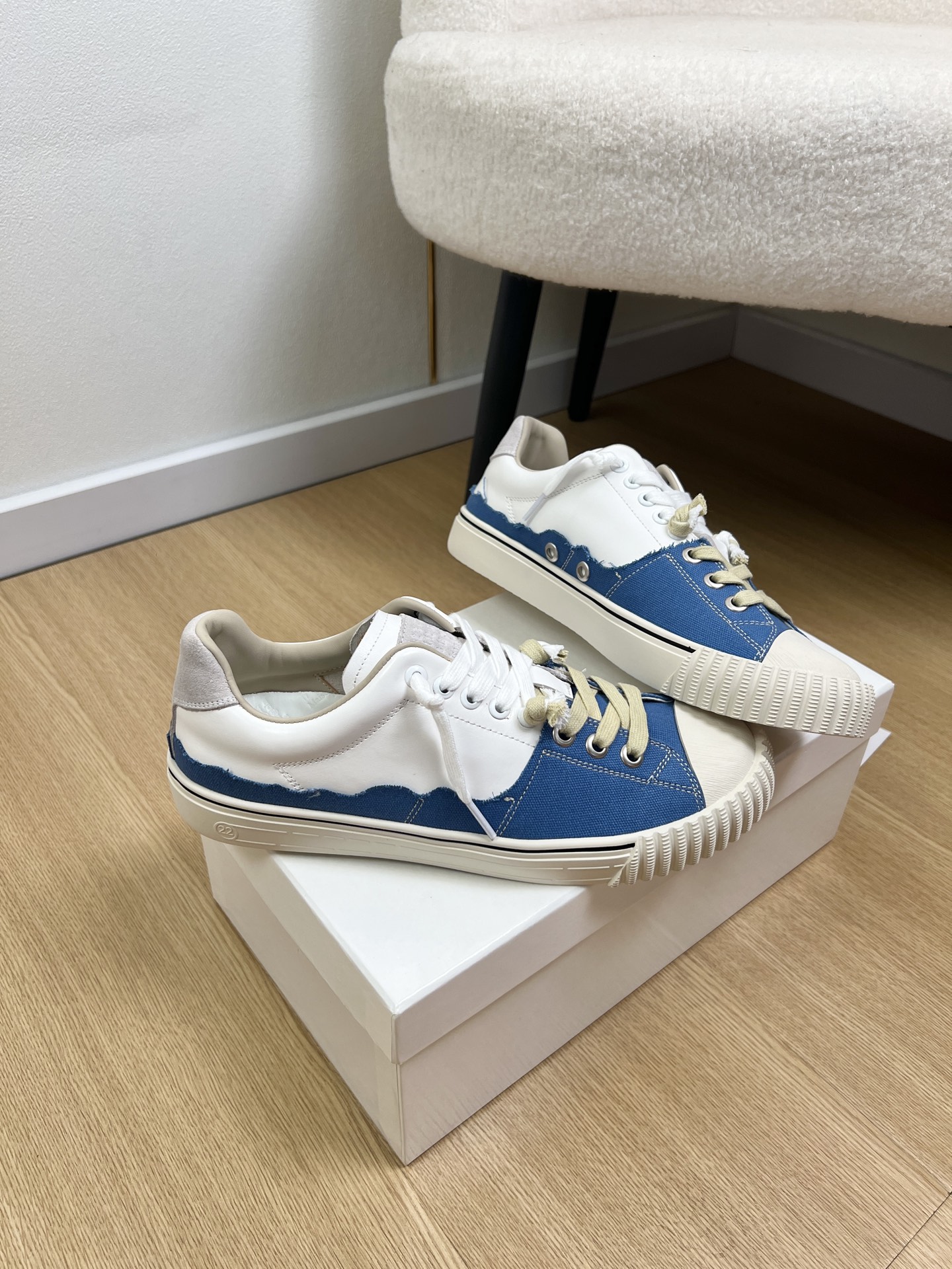 Designer Sneakers